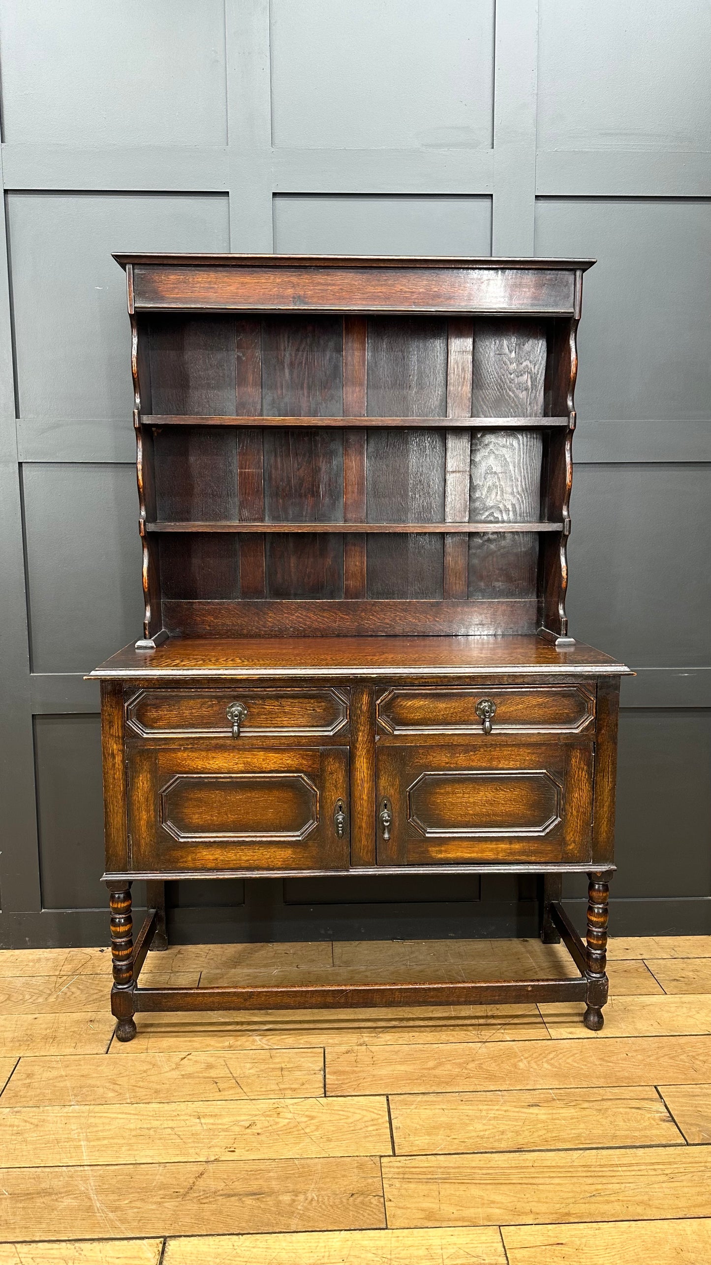 Antique Oak Welsh Dresser / Kitchen Dresser  / Oak Cupboard / Rustic Tudor Style