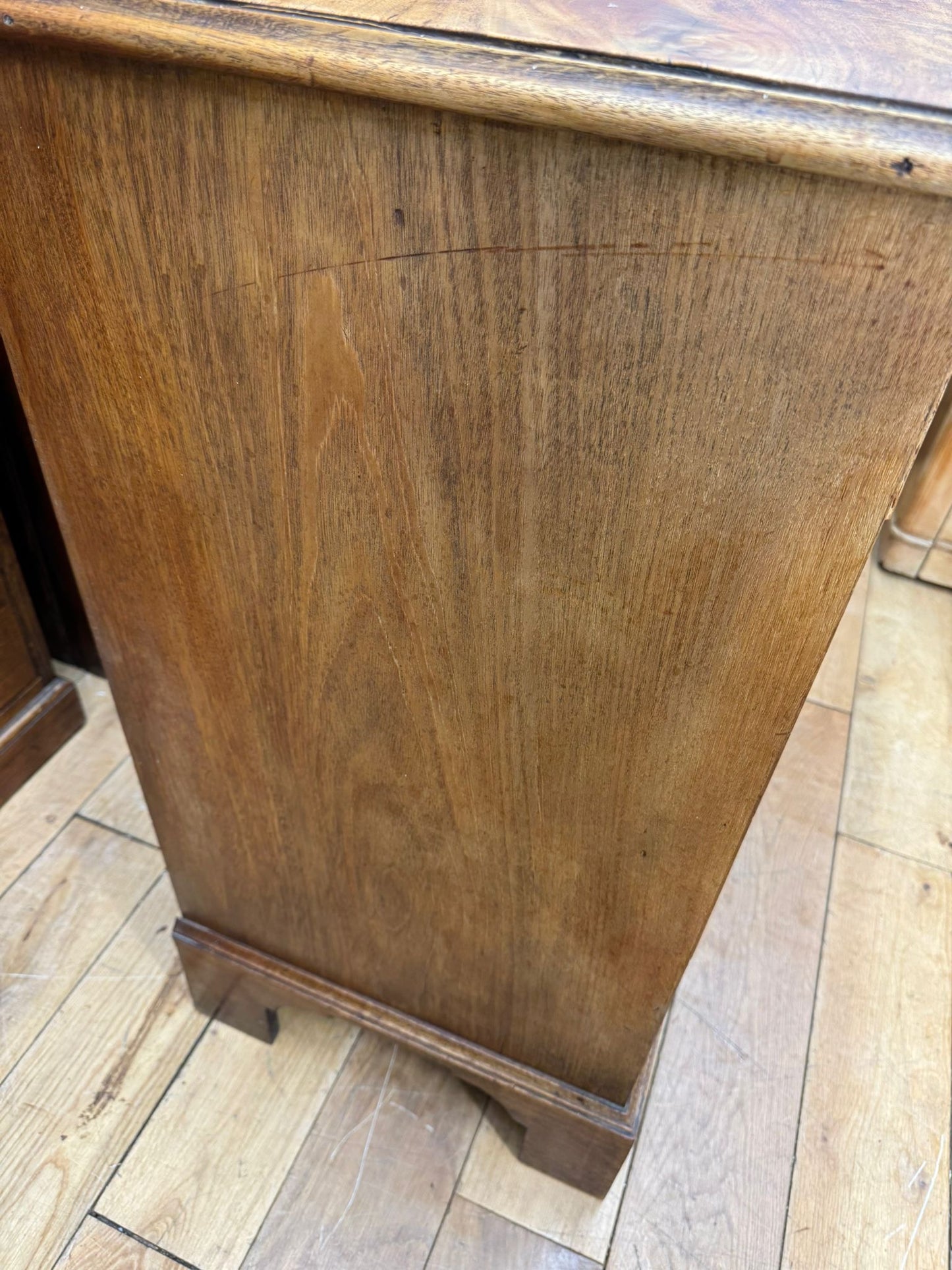 Antique Georgian Mahogany Chest of Drawers – Bedroom Dresser Storage Cabinet