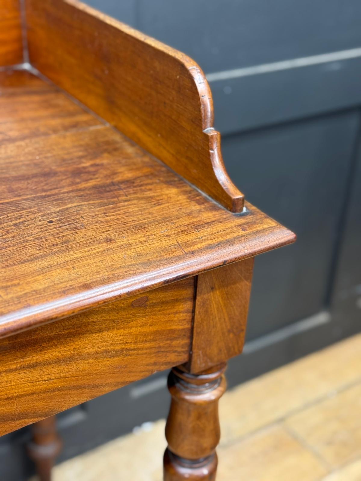 Antique Mahogany Console Table Hall Side Writing Desk With Turned Legs