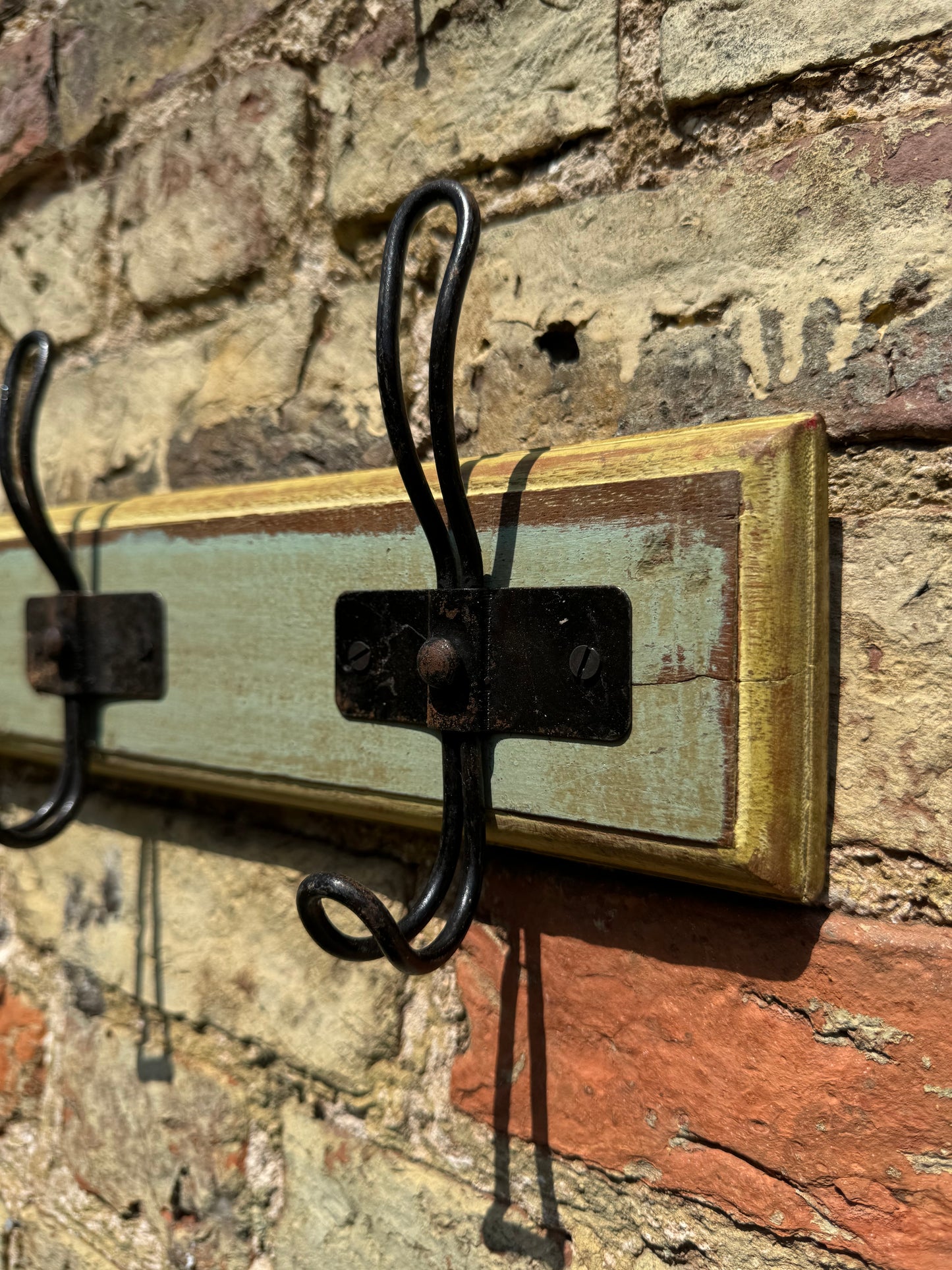 Reclaimed Wooden Coat Hooks / Vintage Rustic Coat Pegs / 4 Hook Coat Hat Rack I