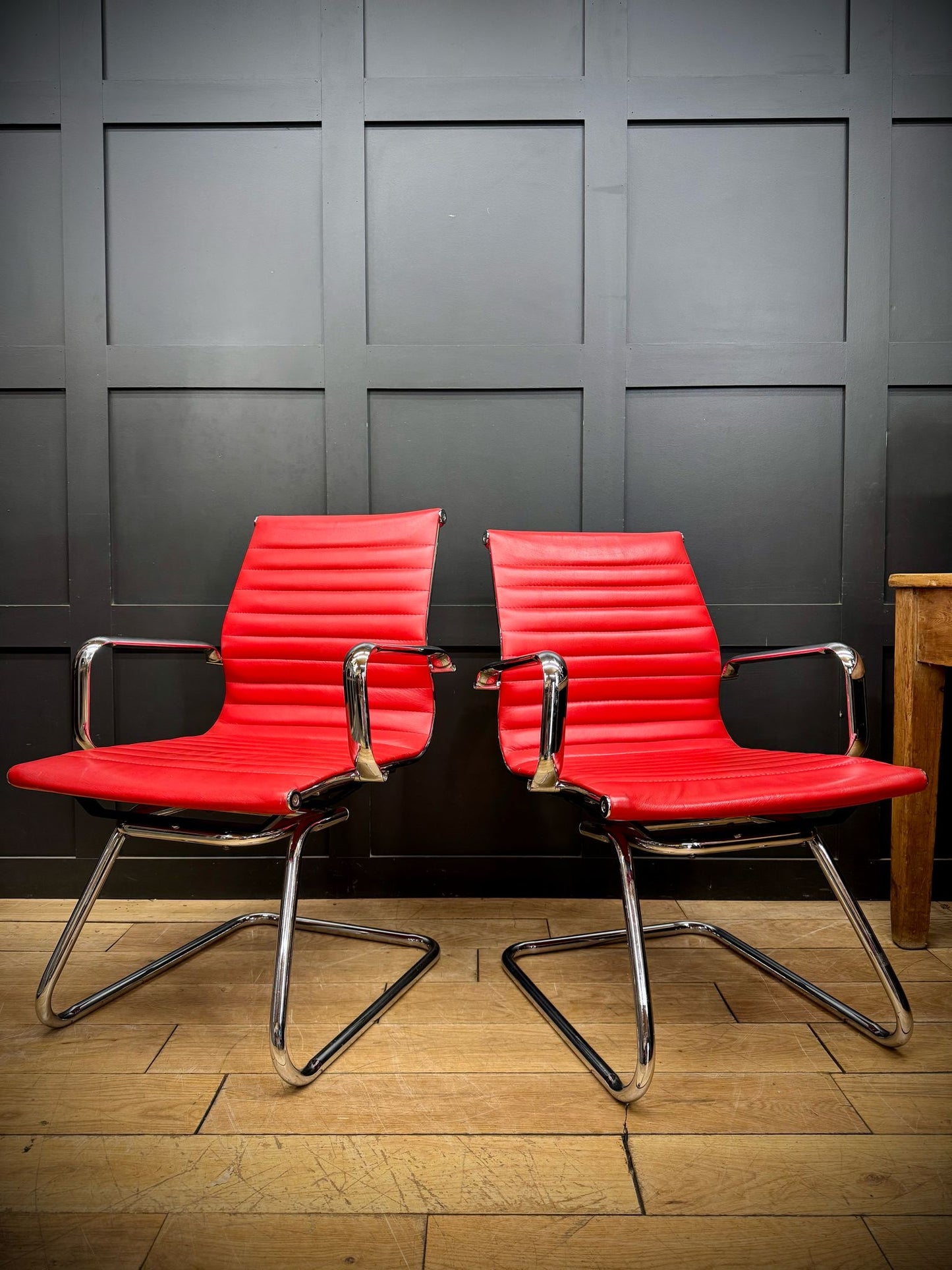 Pair Of Mid Century Style Chairs / Eames Style Chrome And Leather Chairs Seating