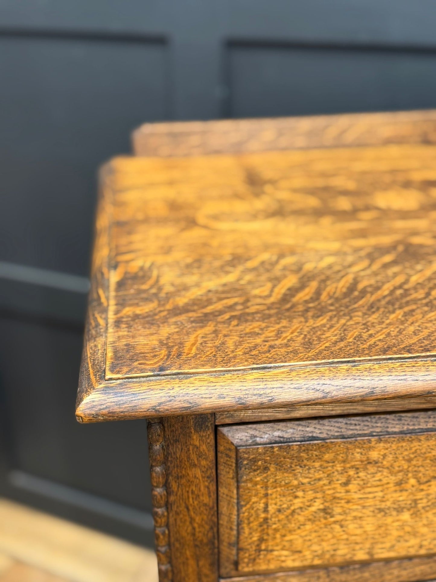Antique Tiger Oak Chest of Drawers – Farmhouse, Rustic Bedroom, Hallway Storage