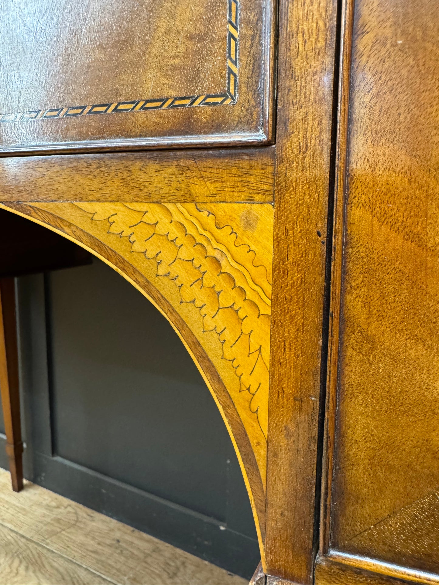 Edwardian Mahogany Bowfront Sideboard Console Table Inlaid 3 Drawer