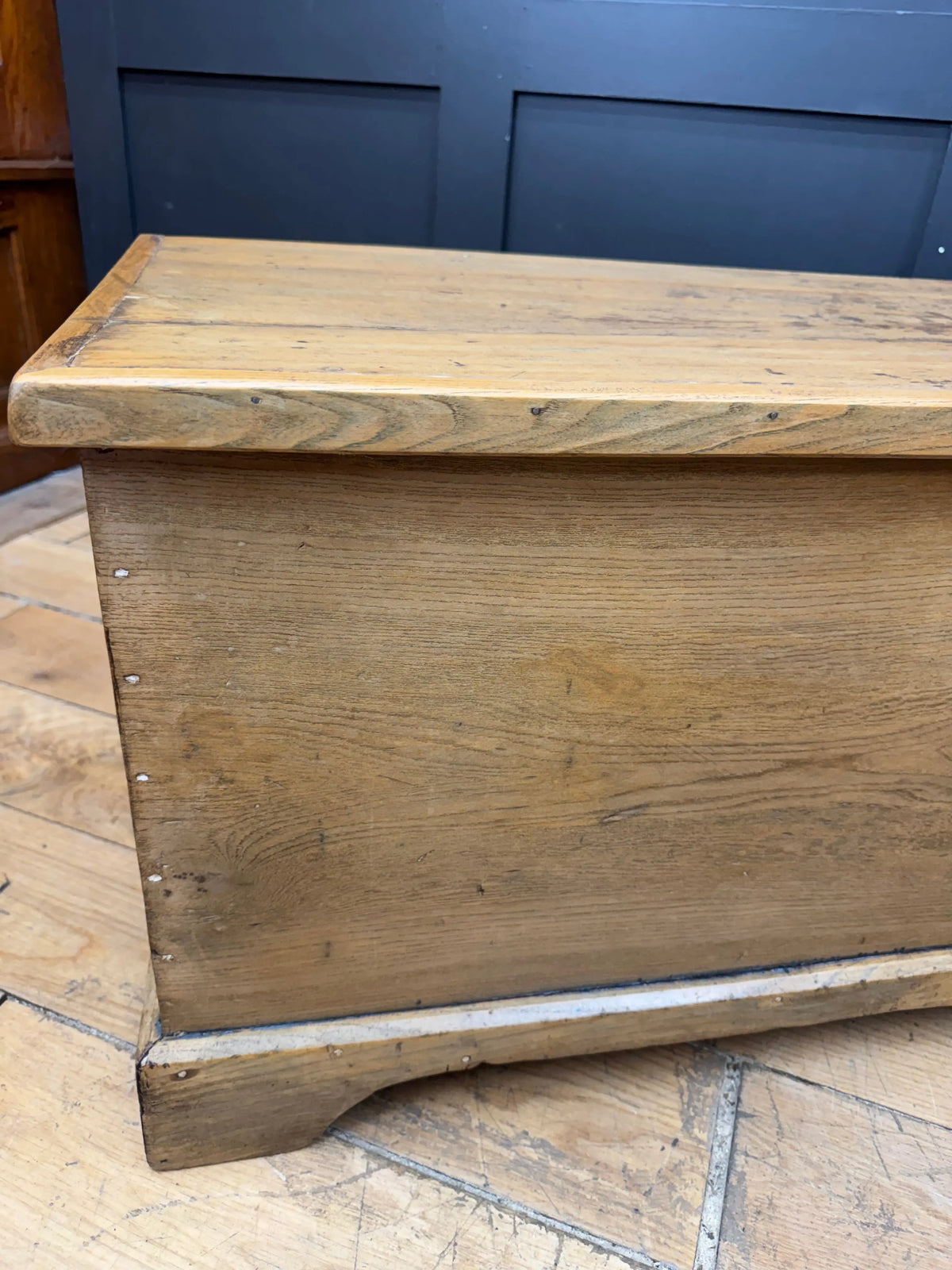 18th Century Antique Elm Blanket Chest Coffer Trunk Coffee Table Storage
