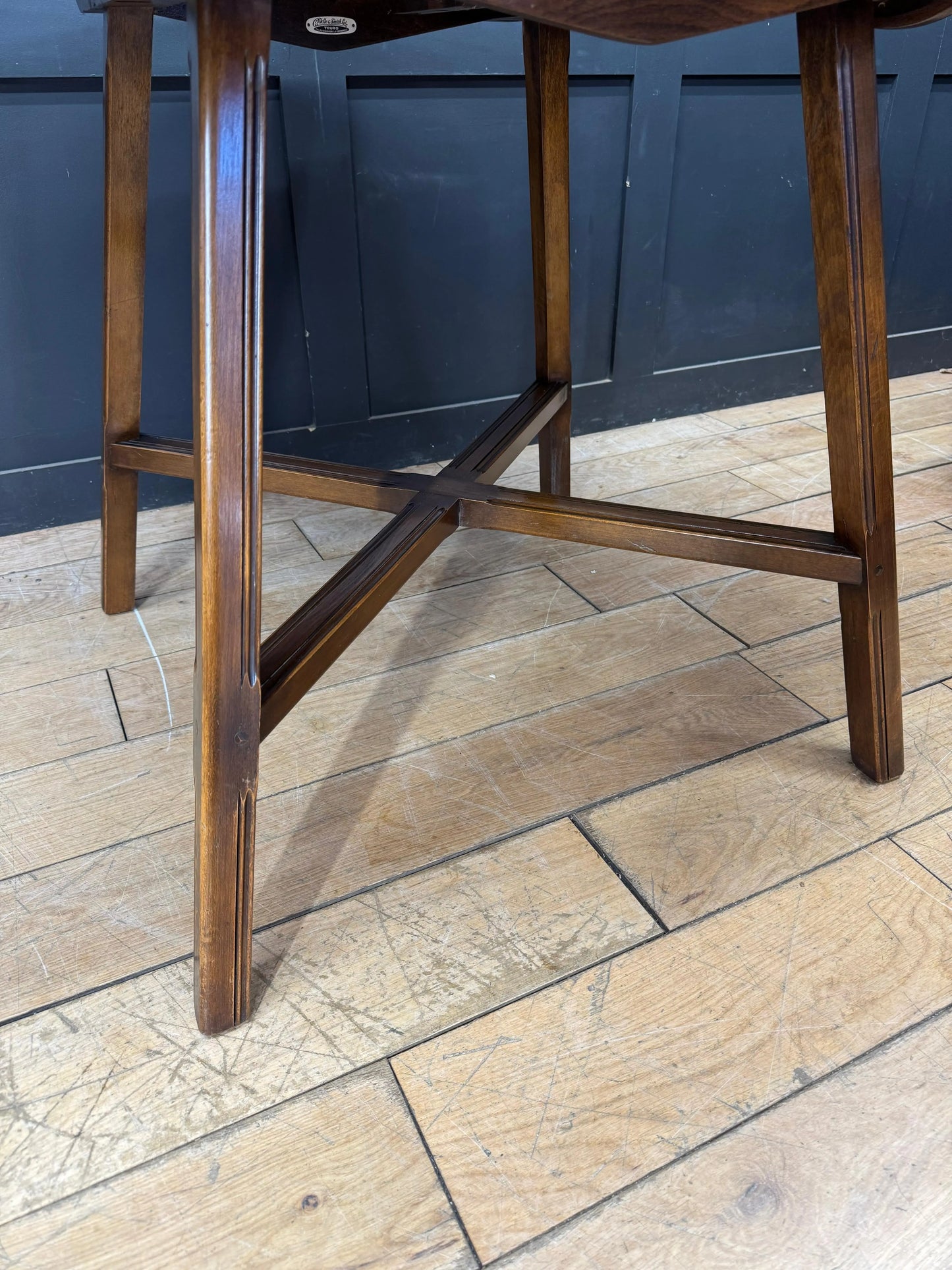 Ercol Elm Drop Leaf Dining Table  / Vintage Retro Extending Round Kitchen Table RUSTIC WAREHOUSE NORFOLK