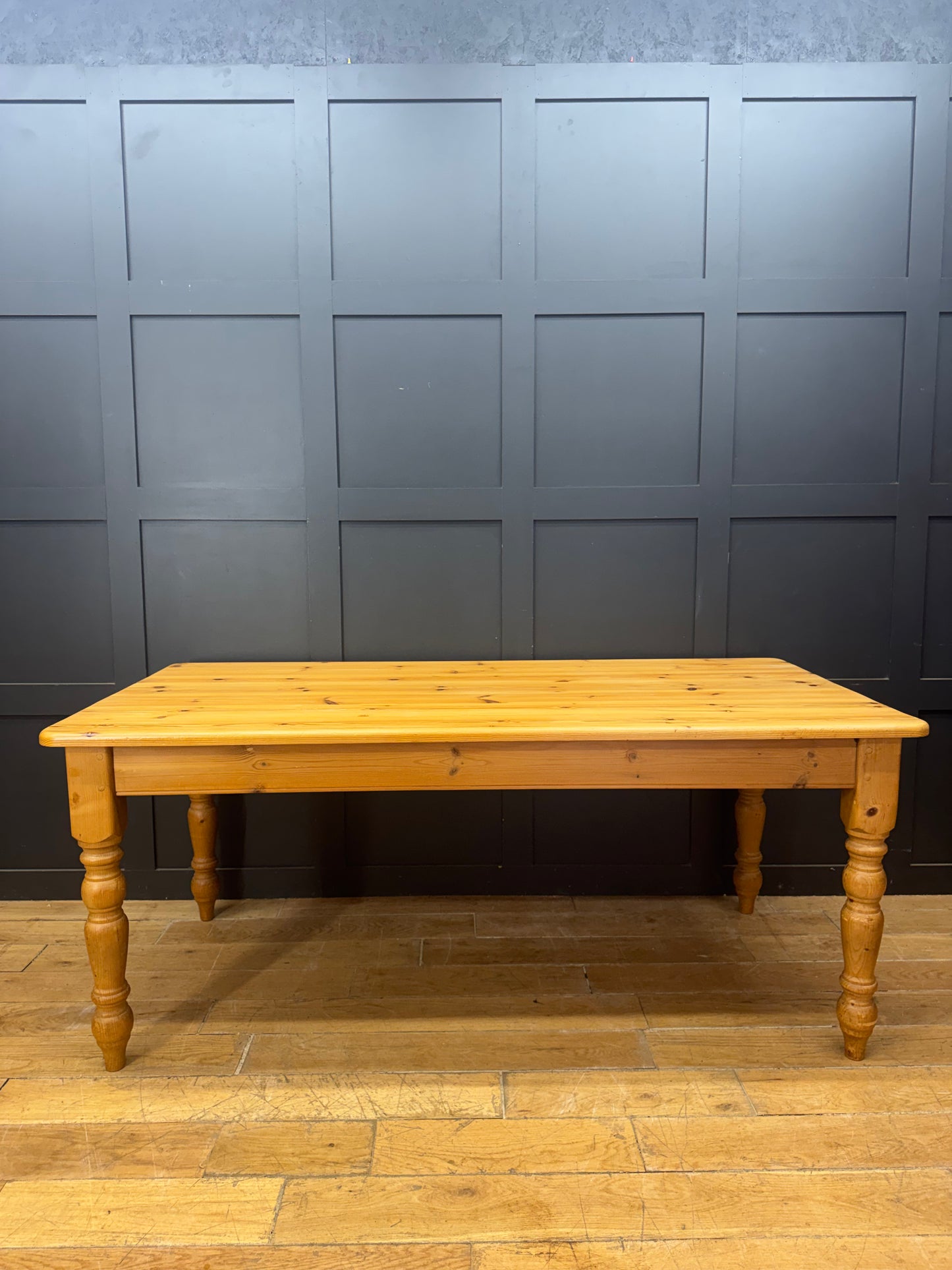 Large Vintage Solid Pine Farmhouse Dining Kitchen Table Turned Legs 183cm Rustic