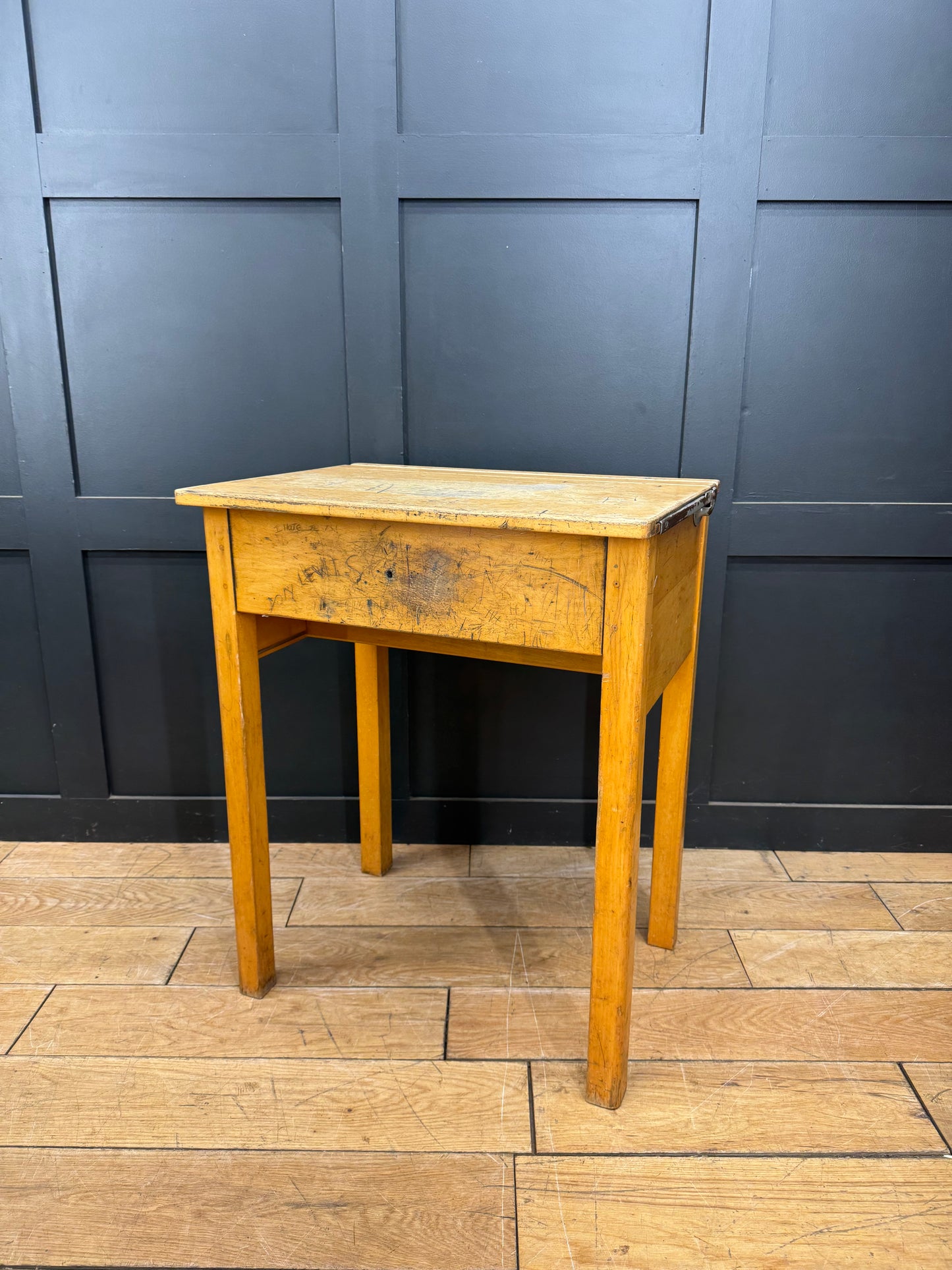 Vintage School Desk / Home Schooling Desk / Child’s Desk / Small Desk table