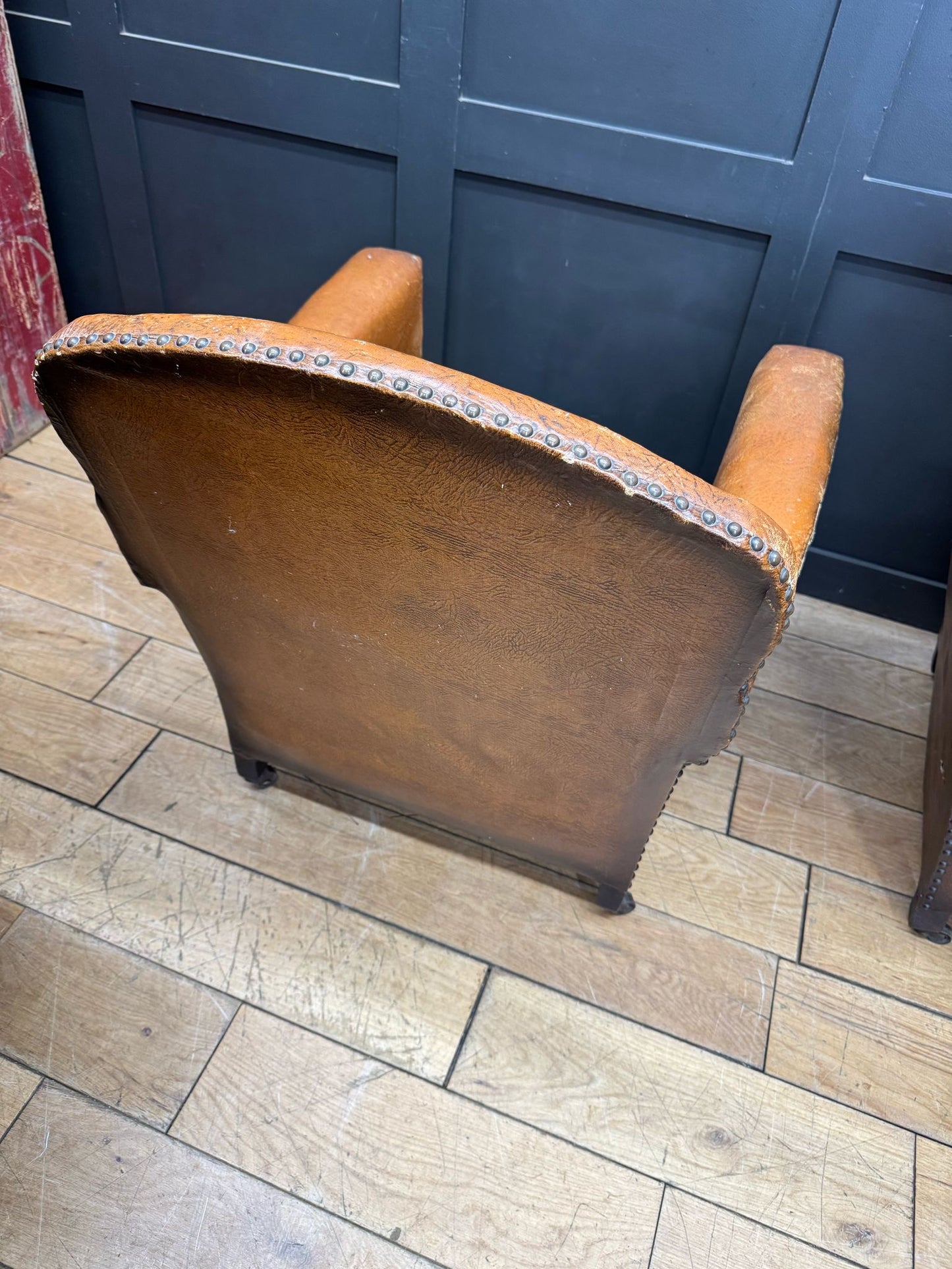 Antique Pair Of 1920s Club Armchairs / Art Deco Lounge Chairs For Reupholster