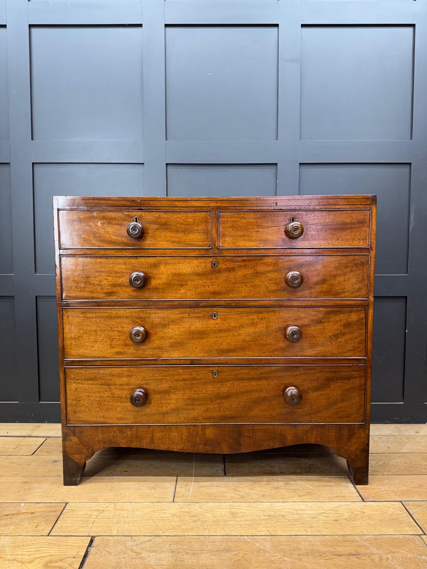 Georgian Mahogany Chest of Drawers Antique Bedroom Clothes Storage