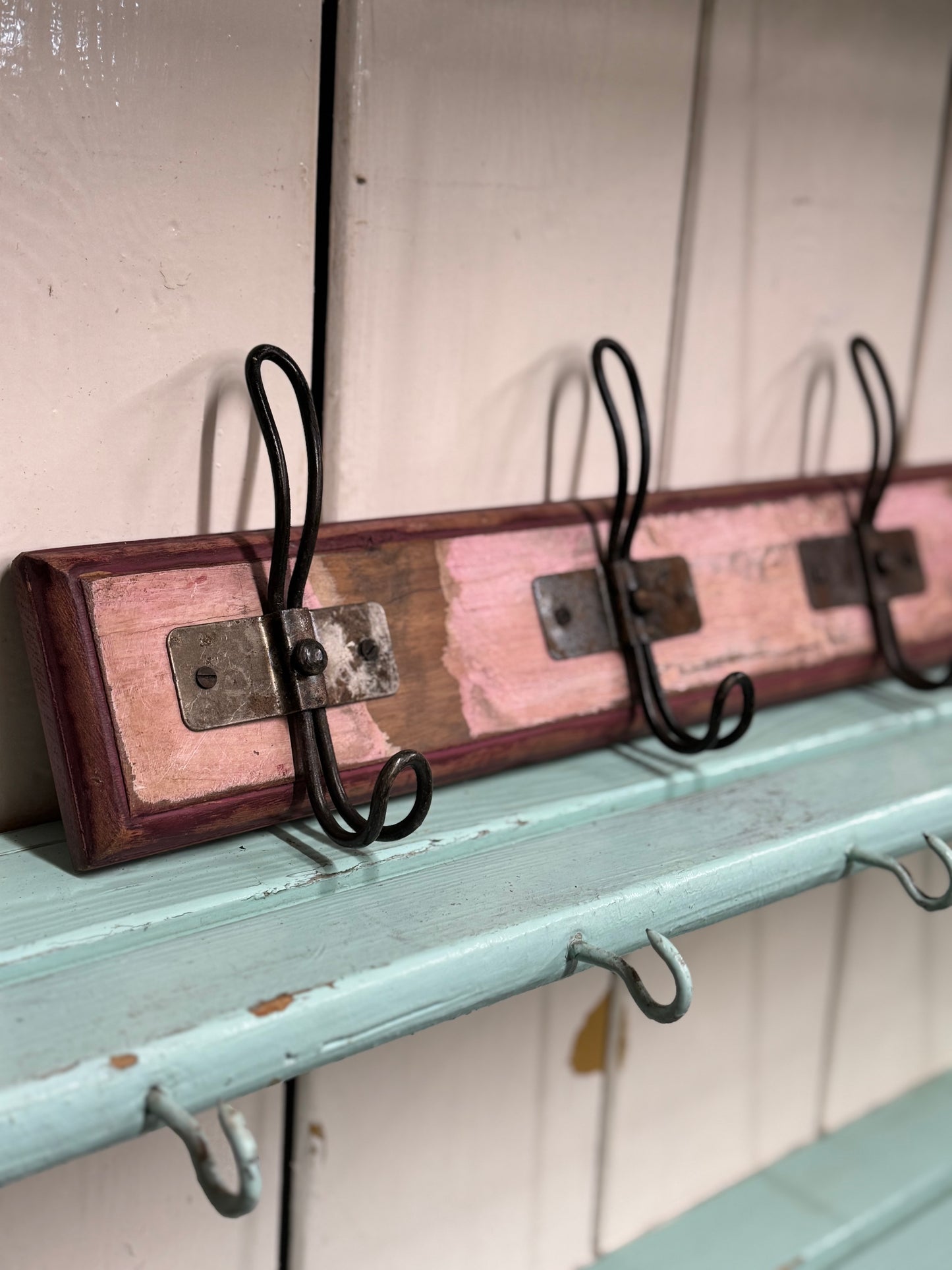Reclaimed Wooden Coat Hooks / Vintage Rustic Coat Pegs / 4 Hook Coat Hat Rack E