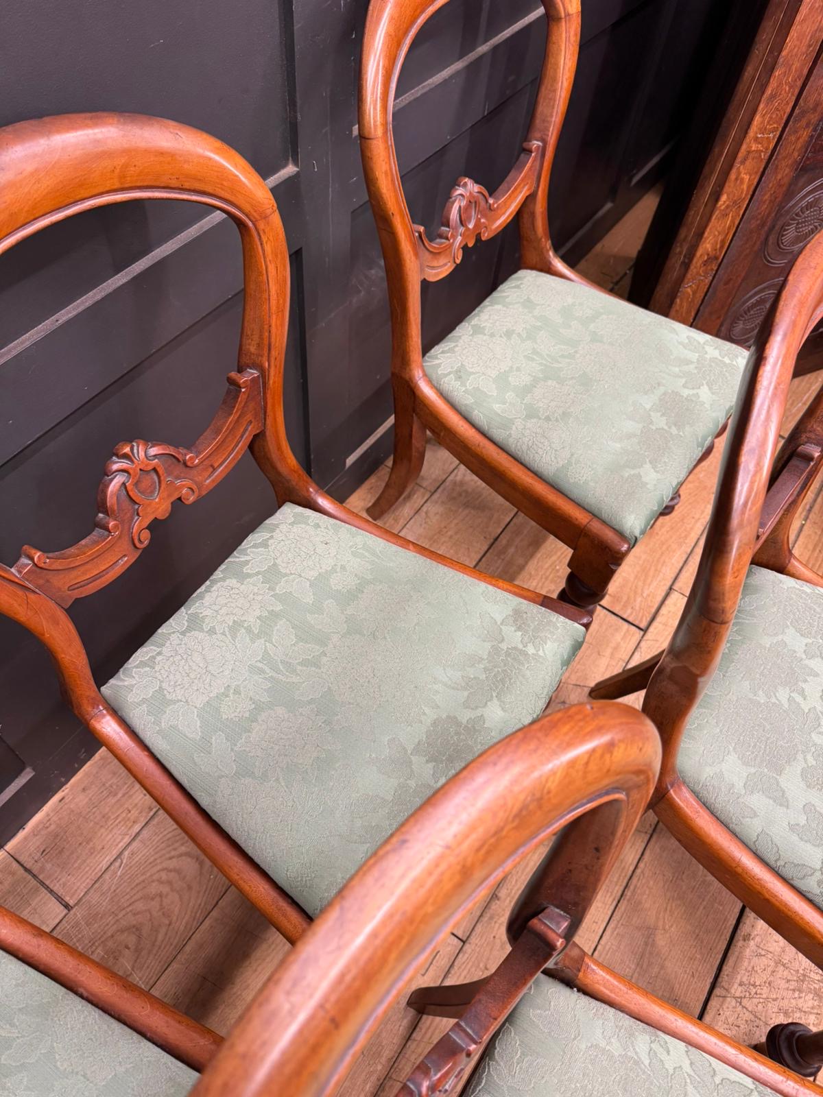 Set of 6 Mid-Victorian Mahogany Balloon Back Dining Chairs – Drop-In Seats