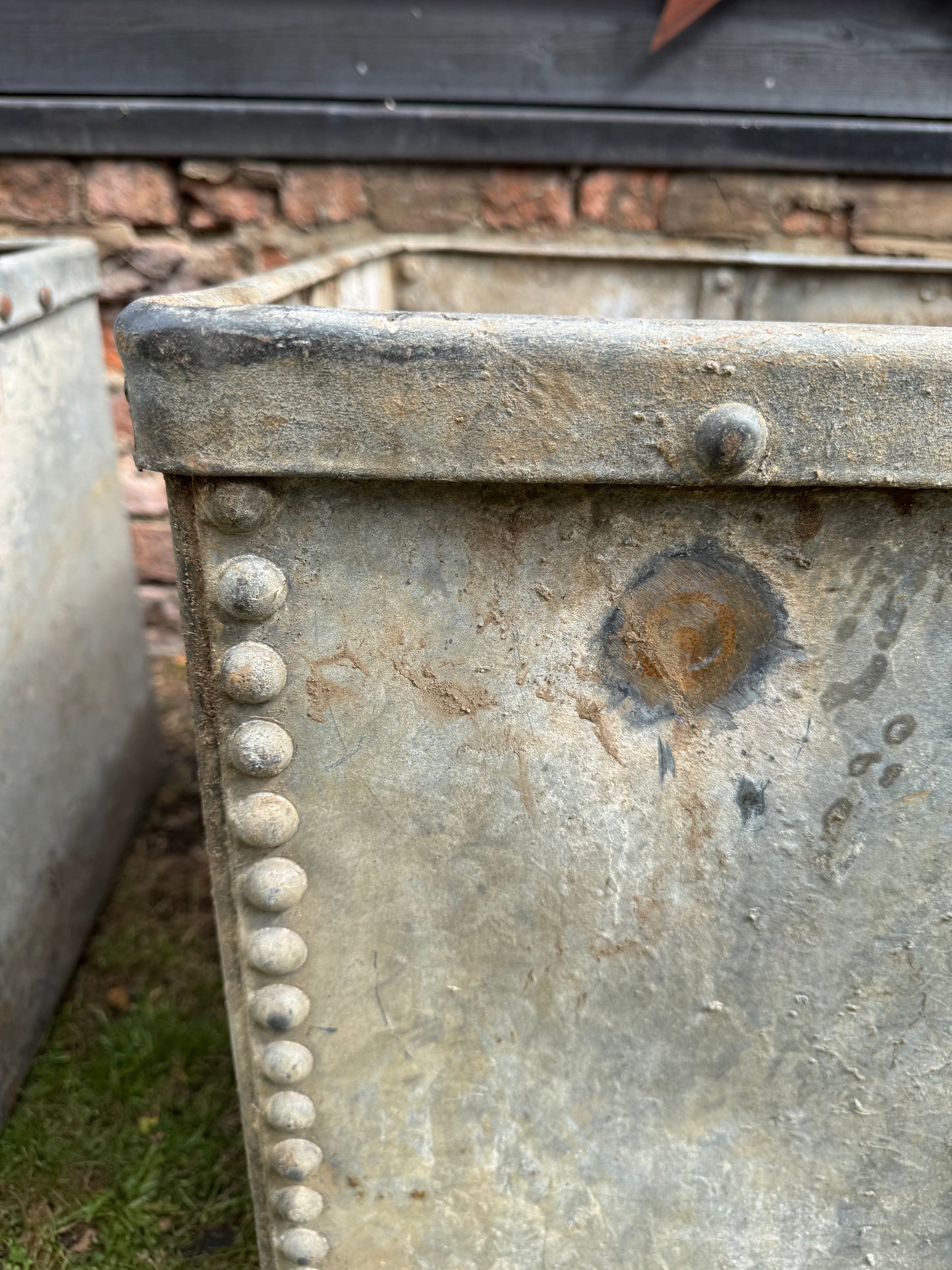 Pair Antique Riveted Galvanised Garden Planters Troughs Water Tanks Pots T3