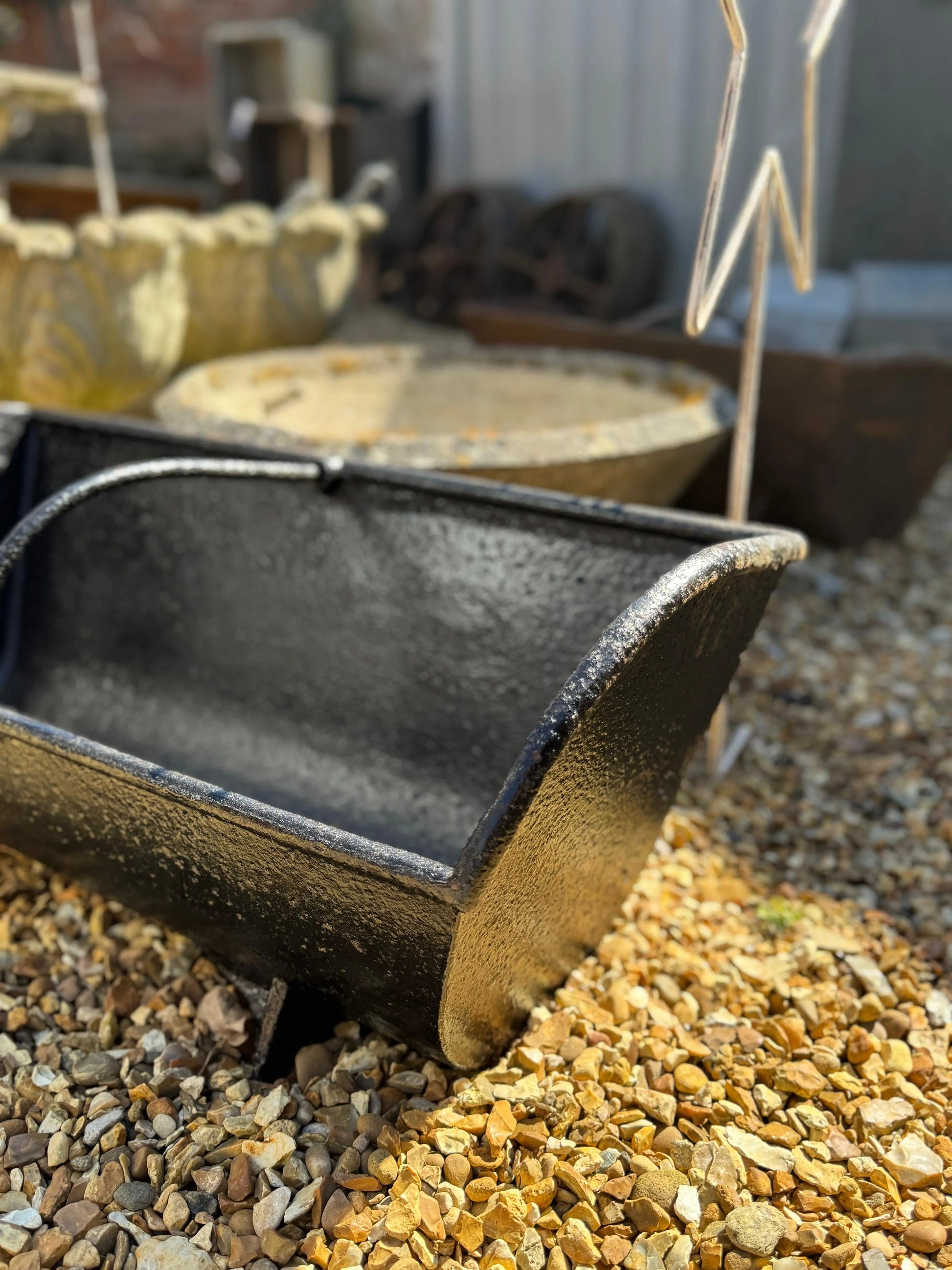 Antique Black Cast Iron Trough Feeder / Garden Planter Plant Pot / Log Holder RUSTIC WAREHOUSE NORFOLK