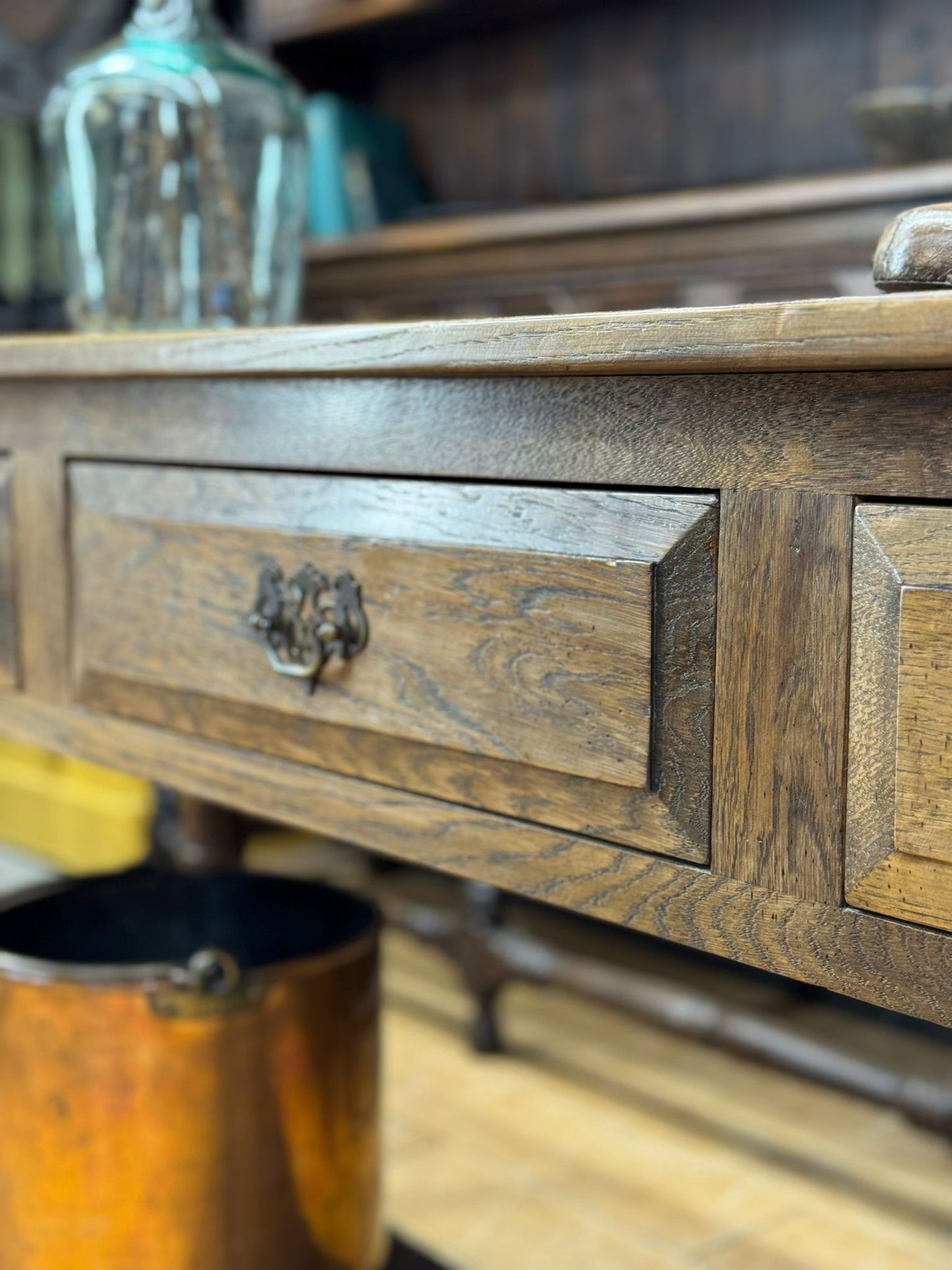 Large Vintage Oak Console Table – 3 Drawer Rustic Farmhouse Hall Sideboard