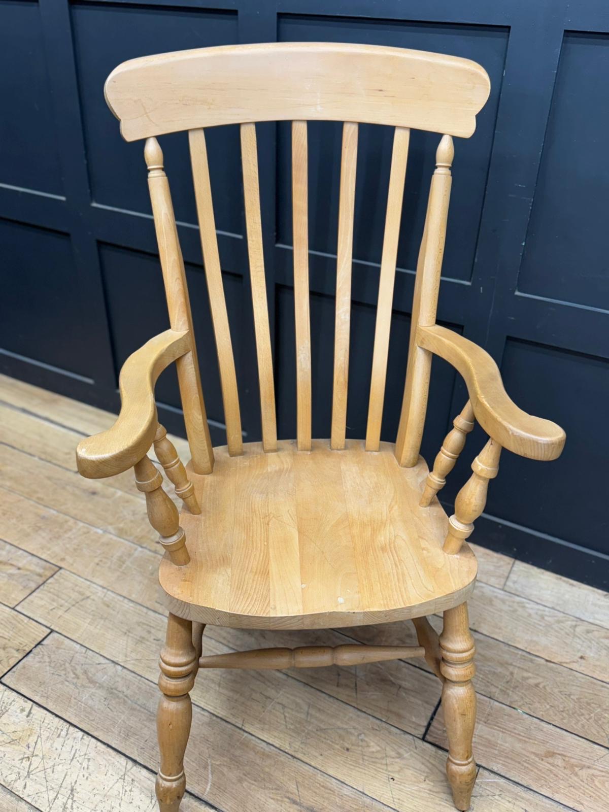 Preloved Farmhouse Beech Windsor Armchair / Kitchen Fireside Chair