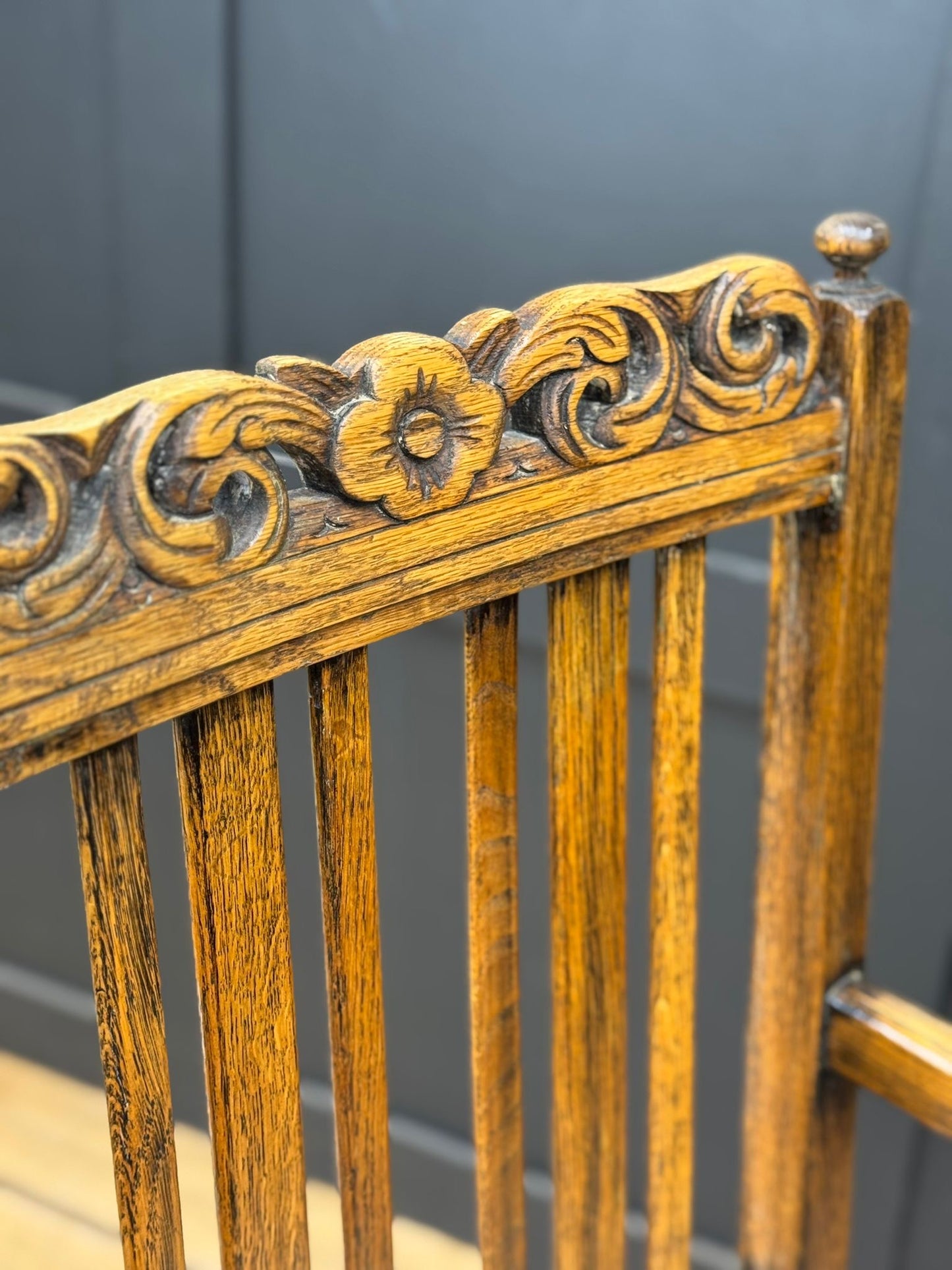 Antique Oak Carver Chair – Late Victorian Dining Chair with Carved Detail