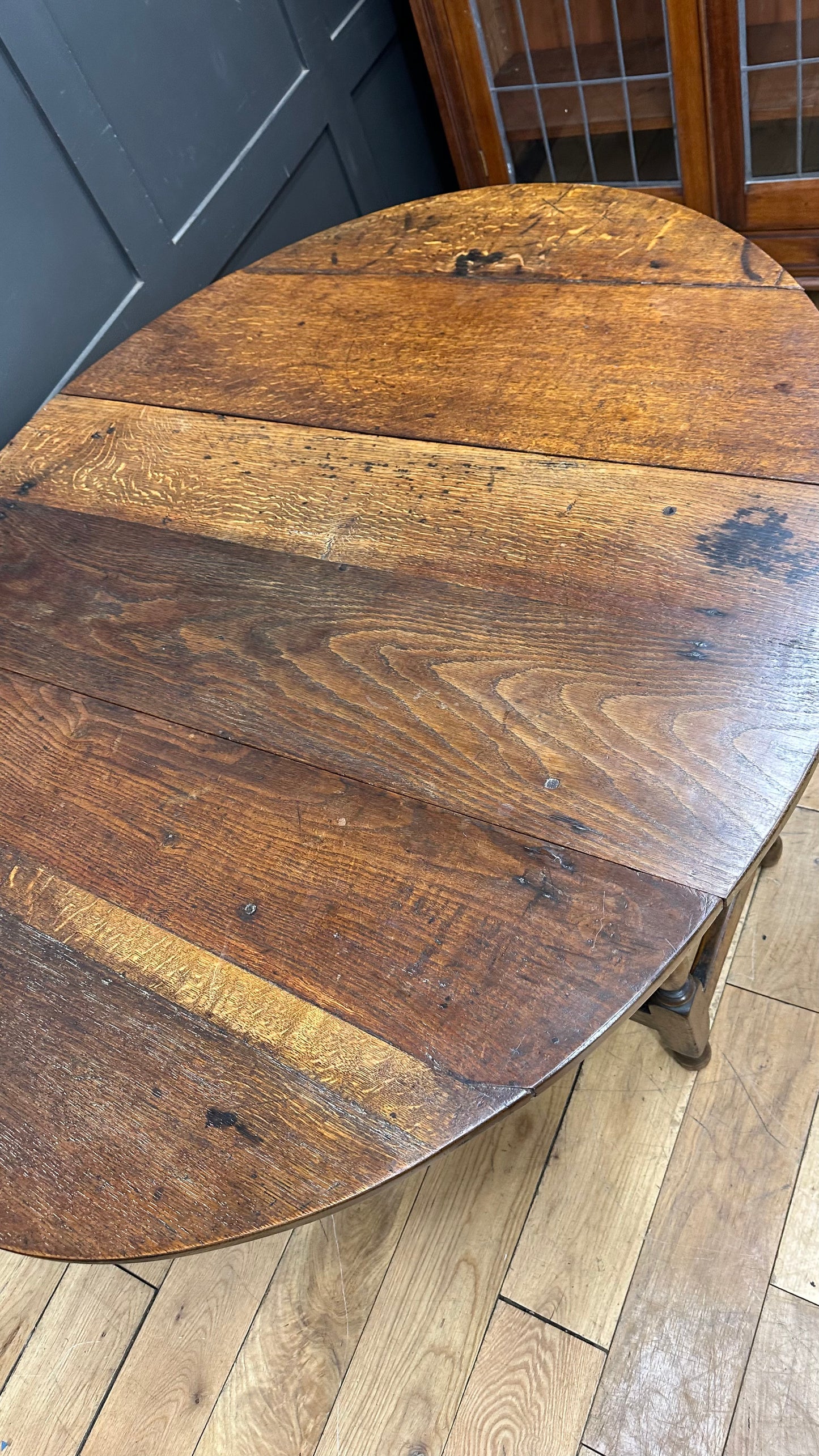 Antique 18th Century Oak Table/ Extending Drop Leaf Hall Table / Oak Sideboard
