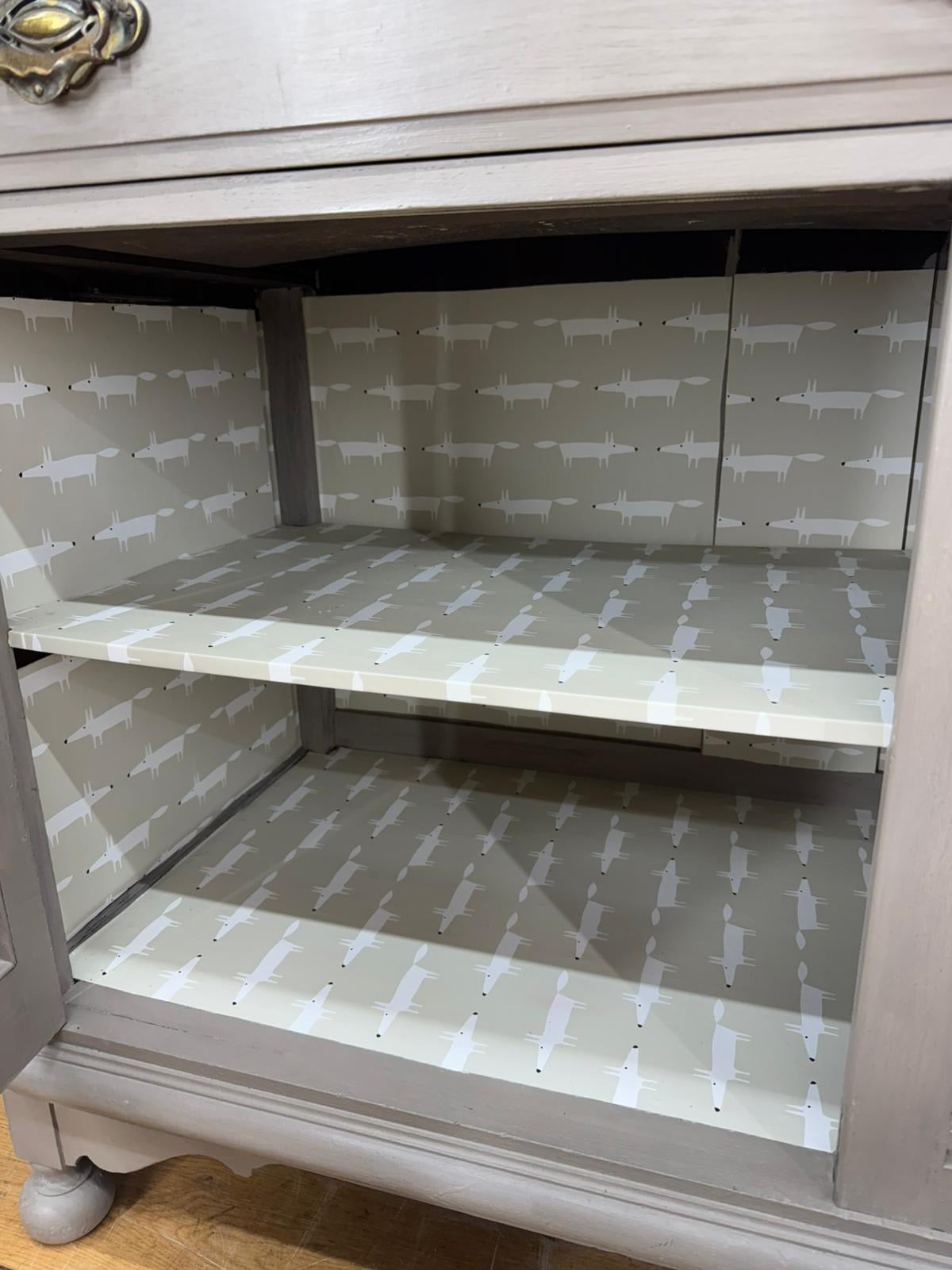 Large Painted Sideboard Cupboard with Drawers – Grey Storage Unit / TV Cabinet