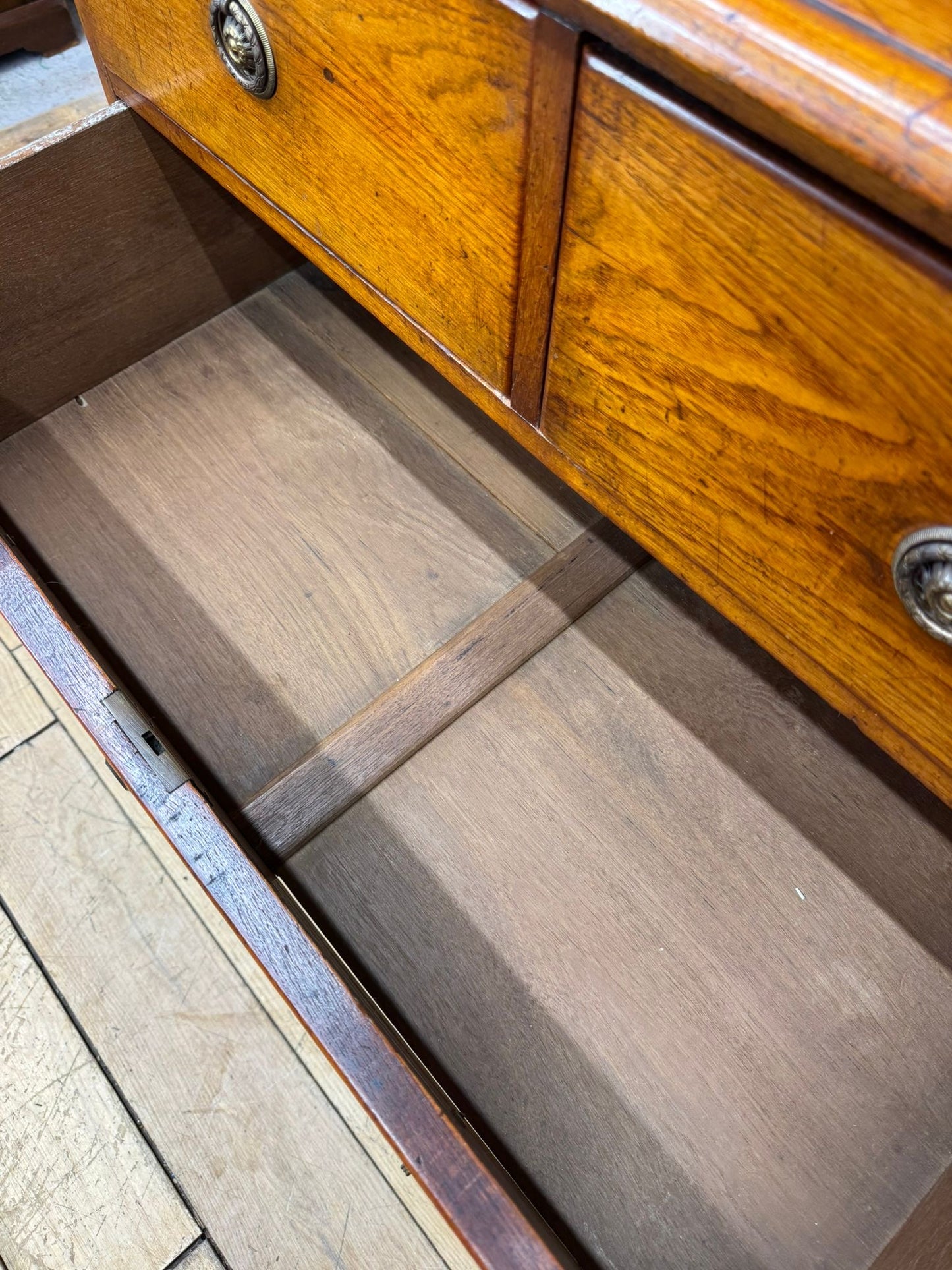 Victorian Mahogany Chest of Drawers | Antique Chest Bedroom Clothing Storage