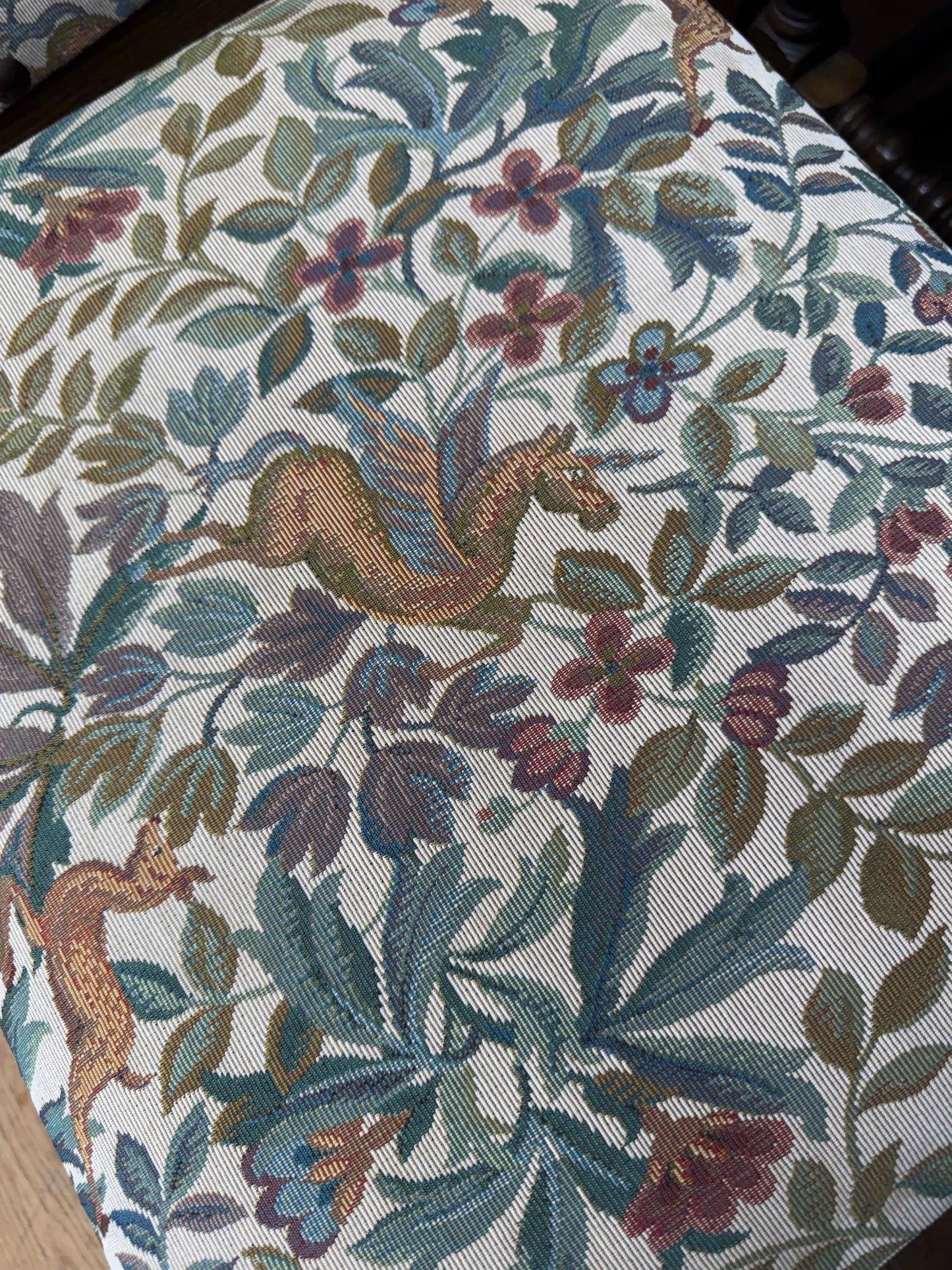 Old Charm Set 6 Dining Kitchen Chairs 2 Carvers Pegasus Fabric Solid Oak Vintage
