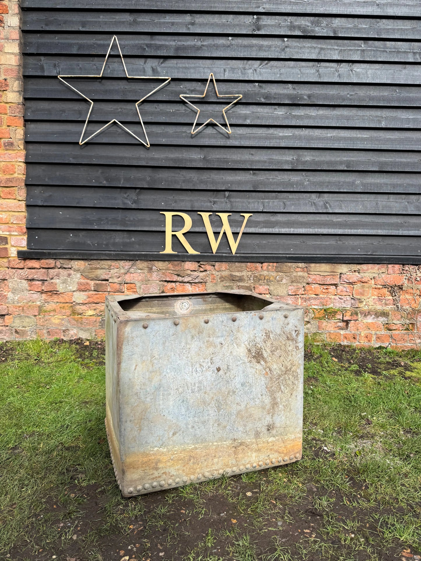 Vintage Galvanised Riveted Metal Planter / Trough Garden Planter Tree Pot W3 RUSTIC WAREHOUSE NORFOLK