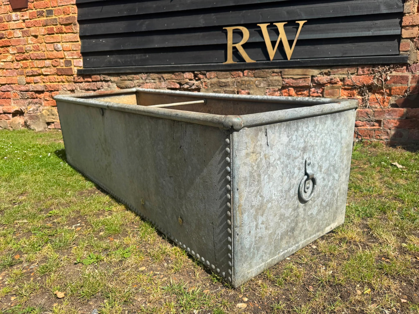 Large Antique Riveted Galvanised Water Trough Garden Planter 184cm (T4