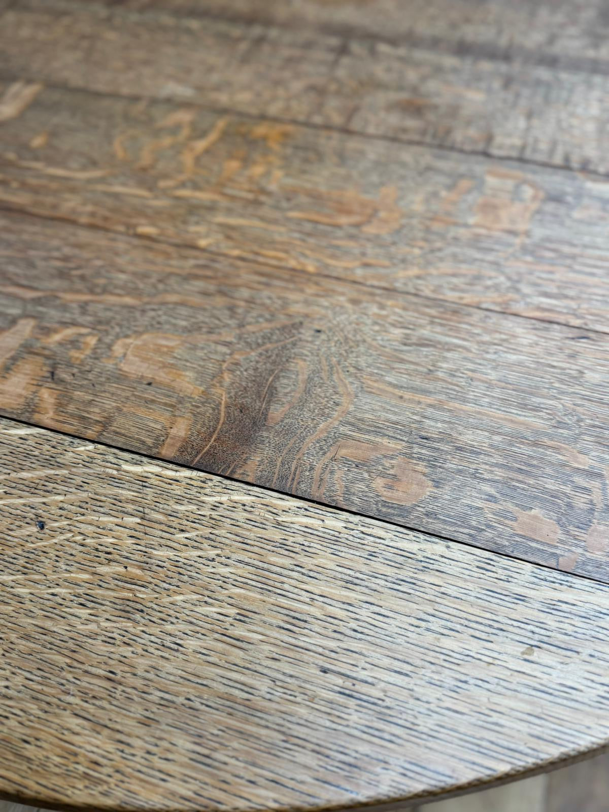 Antique Solid Oak Drop-Leaf Dining Table / Extending Table / Antique Sideboard