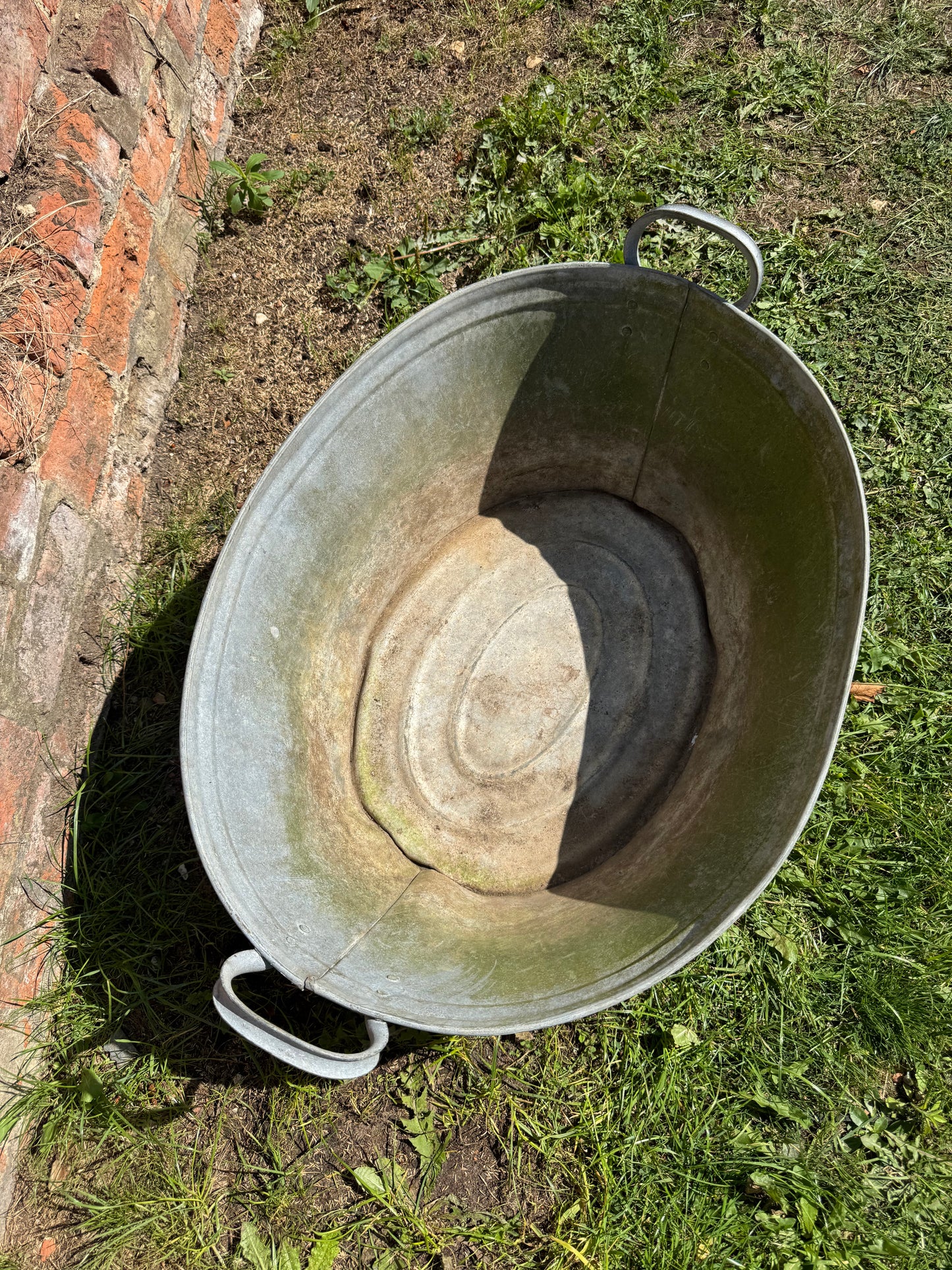 Vintage Galvanised Wash Tub  Trough Planter  / Lavender Planter Plant Pot B