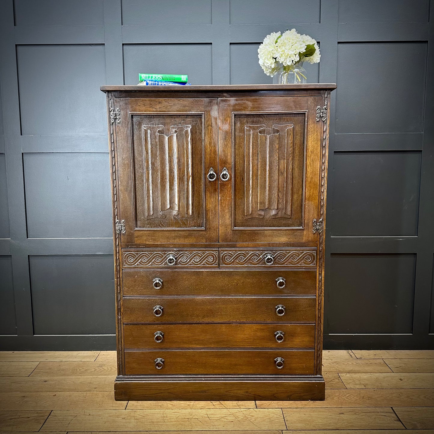 Antique Oak Linen Cupboard / Drinks Cabinet / Tudor Style Oak Cupboard