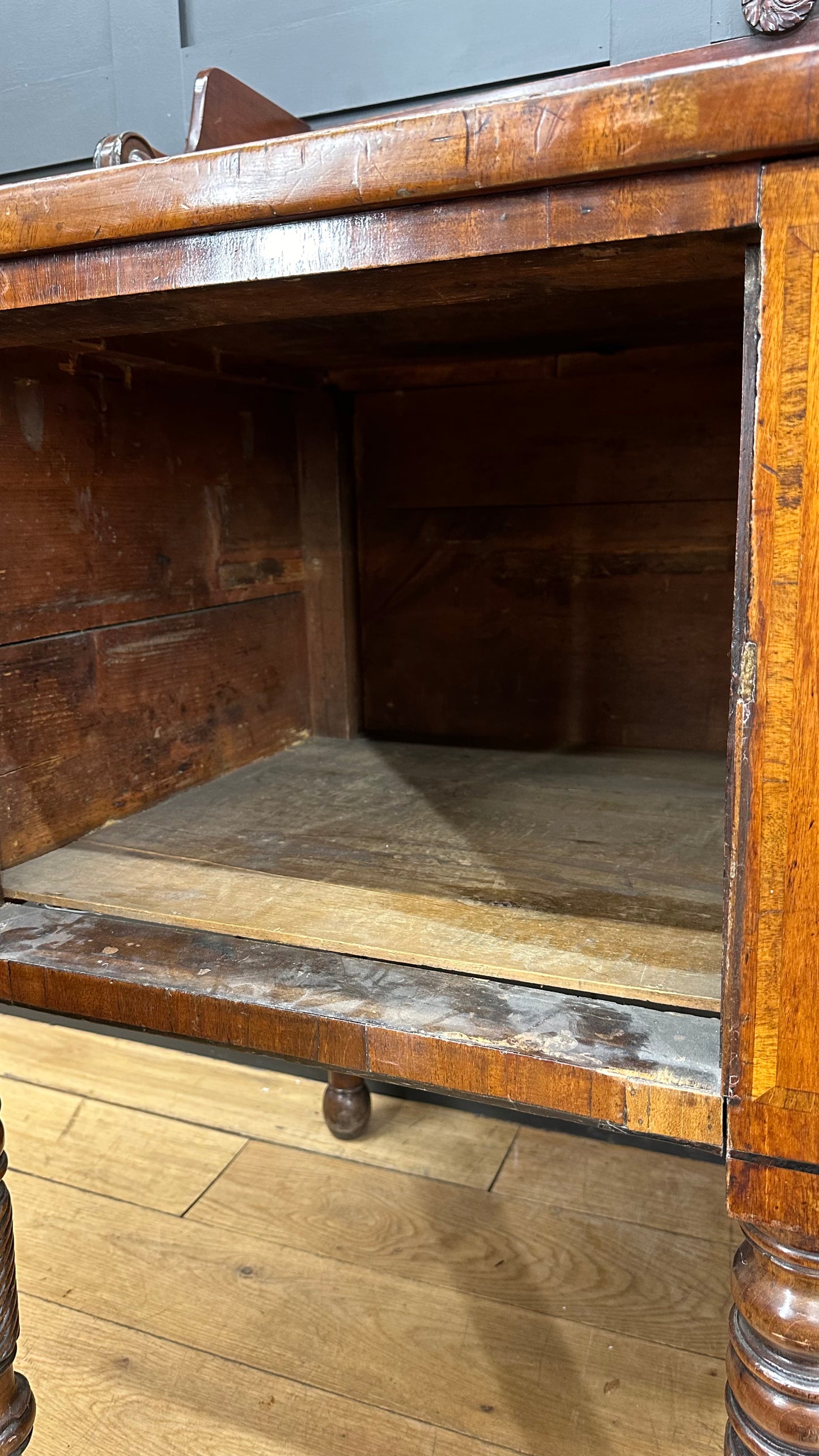 Antique Regency Mahogany Sideboard / Cocktail Cabinet / Buffet Server