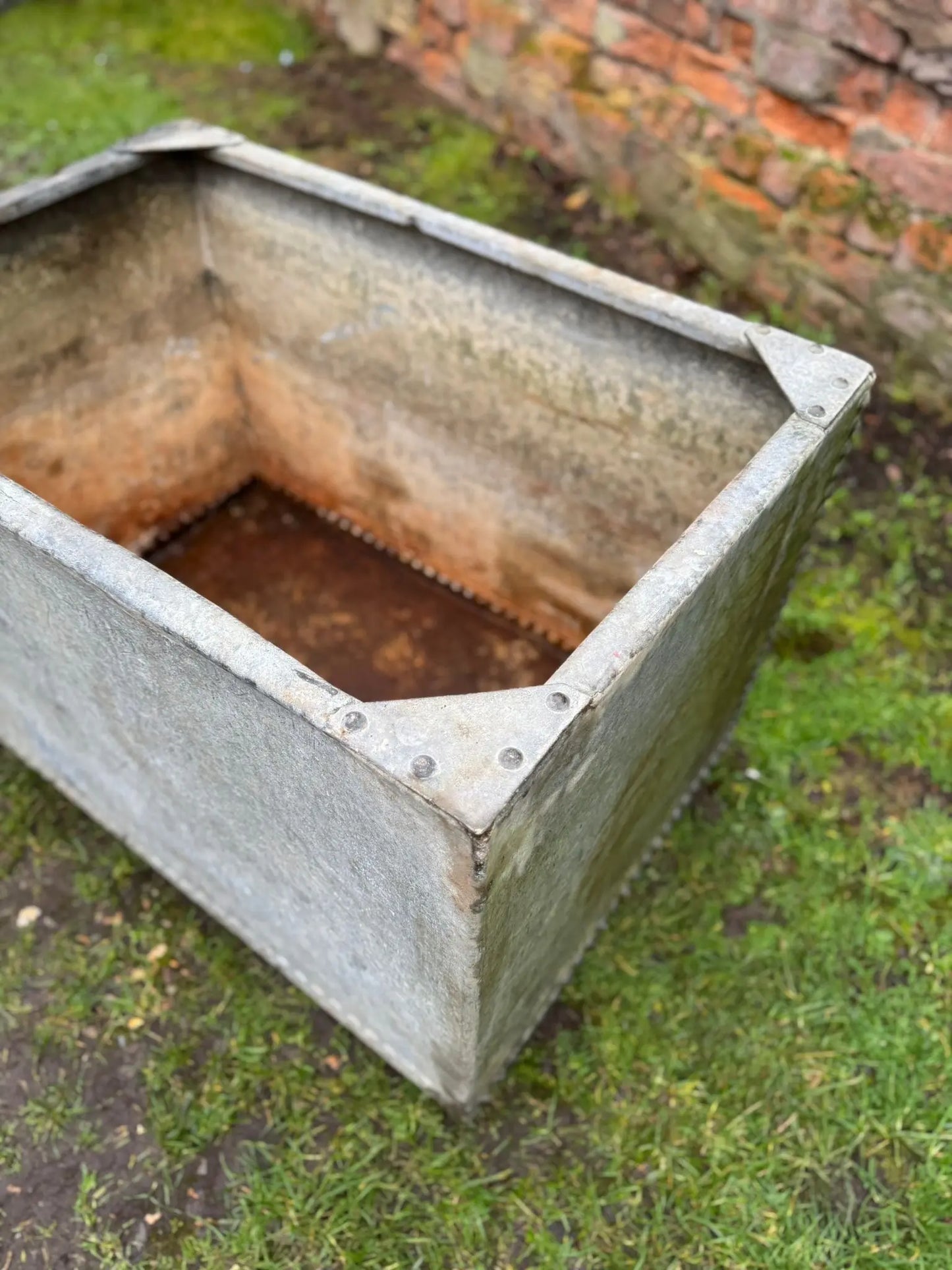 Riveted Galvanised Trough Planter /  Raised Flower Bed Plant Olive Tree Pot Z4 RUSTIC WAREHOUSE NORFOLK