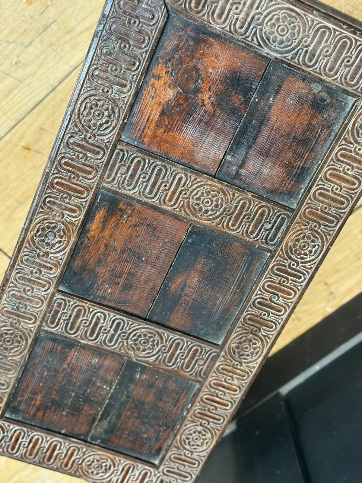 Antique Pine Storage Chest – Rustic Blanket Box / Coffee Table Trunk