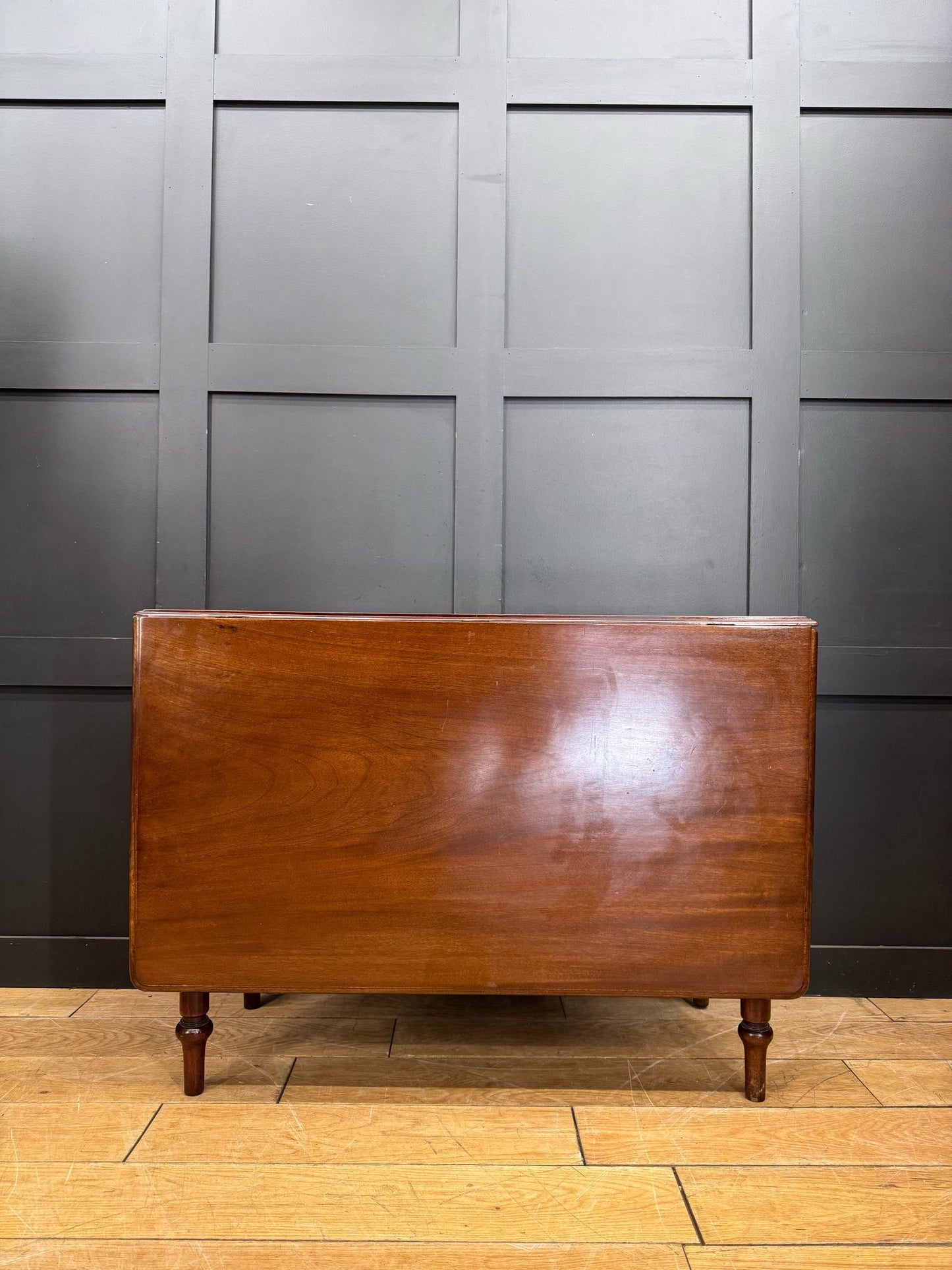 Antique Extending Mahogany Dining Table / Drop Leaf Sideboard / Ocassional