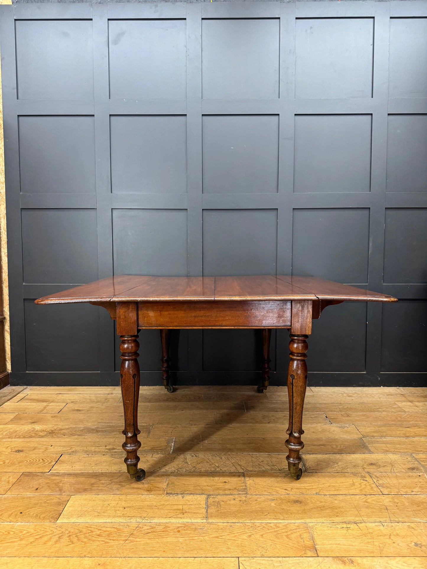 Antique Victorian Mahogany Extending Drop Leaf Dining Table on Castors Console