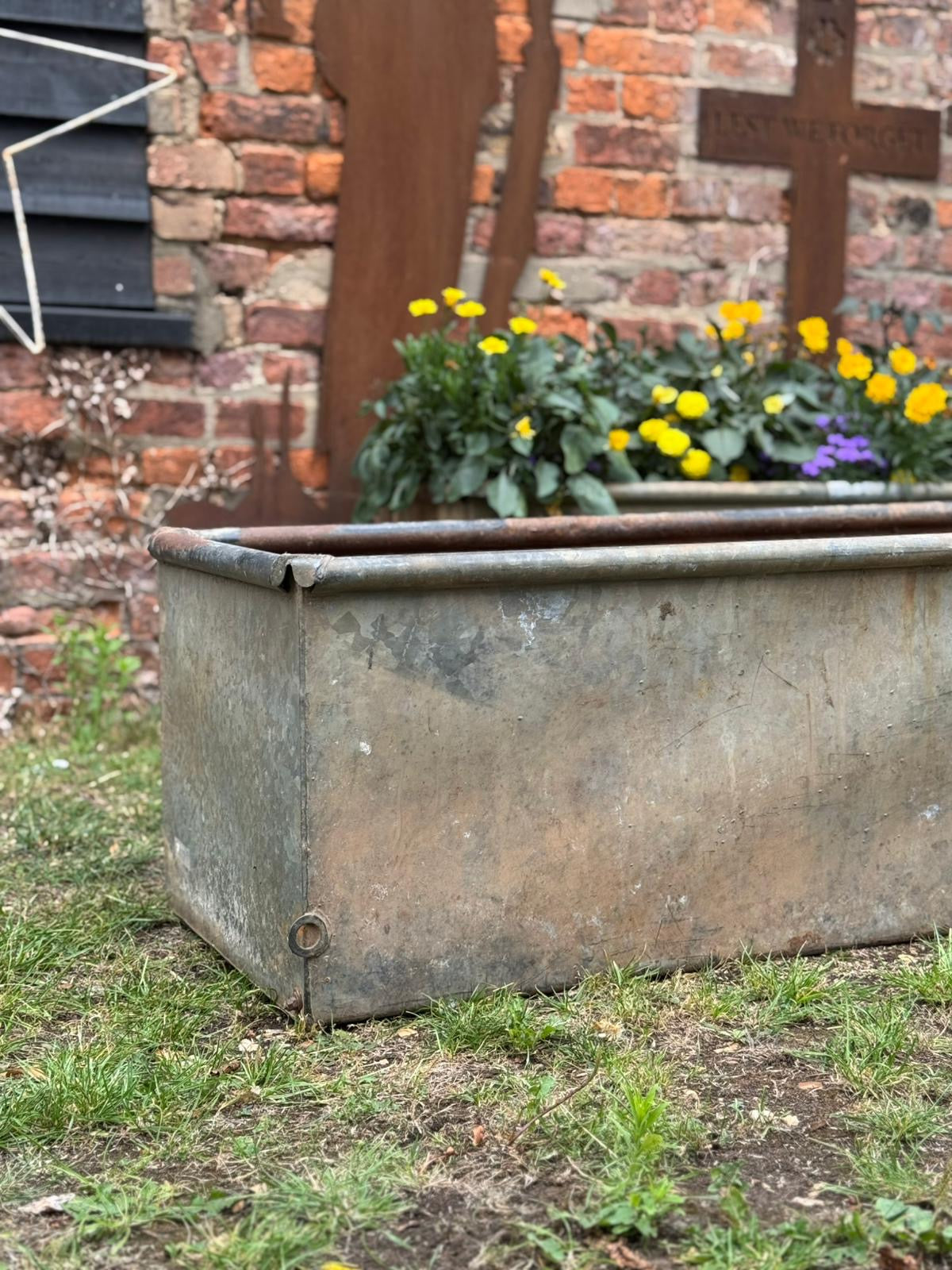 Rustic Galvanised Trough Garden Planter /  Raised Bed Flower Plant Tree Pot 6A