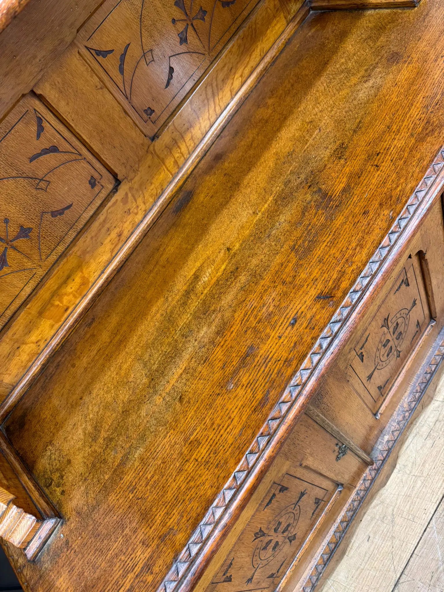 Antique Oak Buffet Sideboard Cabinet / Cupboard Gothic /Aesthetic Movement RUSTIC WAREHOUSE NORFOLK