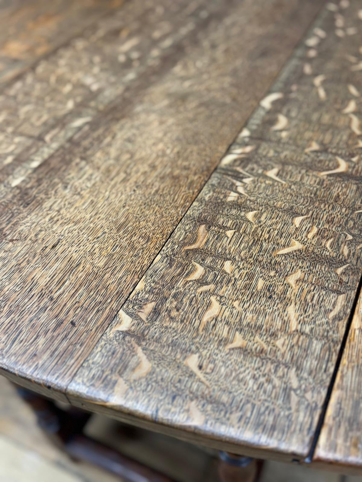 Antique Solid Oak Drop-Leaf Dining Table / Extending Table / Antique Sideboard