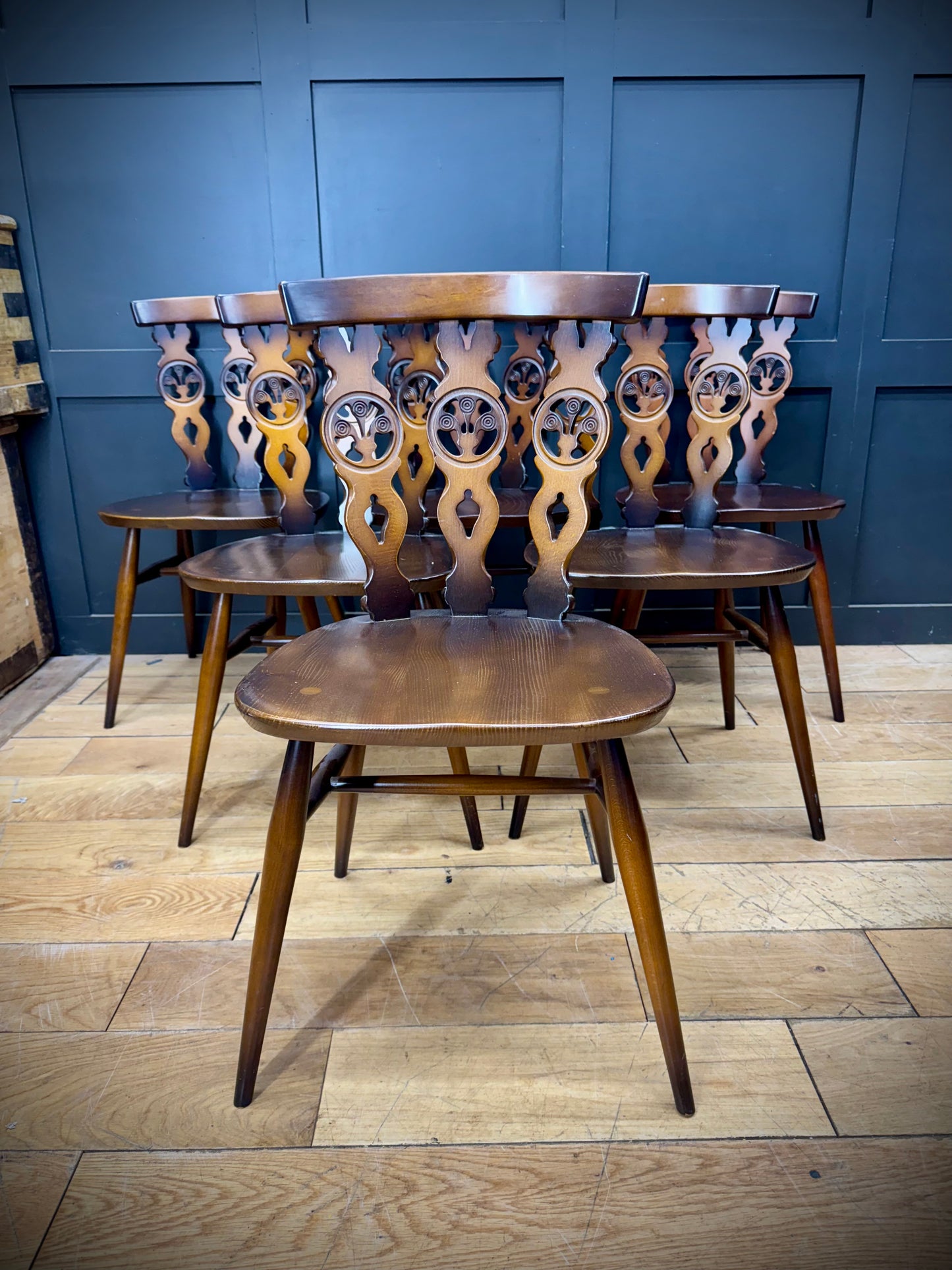 Set Of 6 ERCOL Fleur De Lys 375 Dining Chairs / Elm Kitchen Chairs /Mid Century
