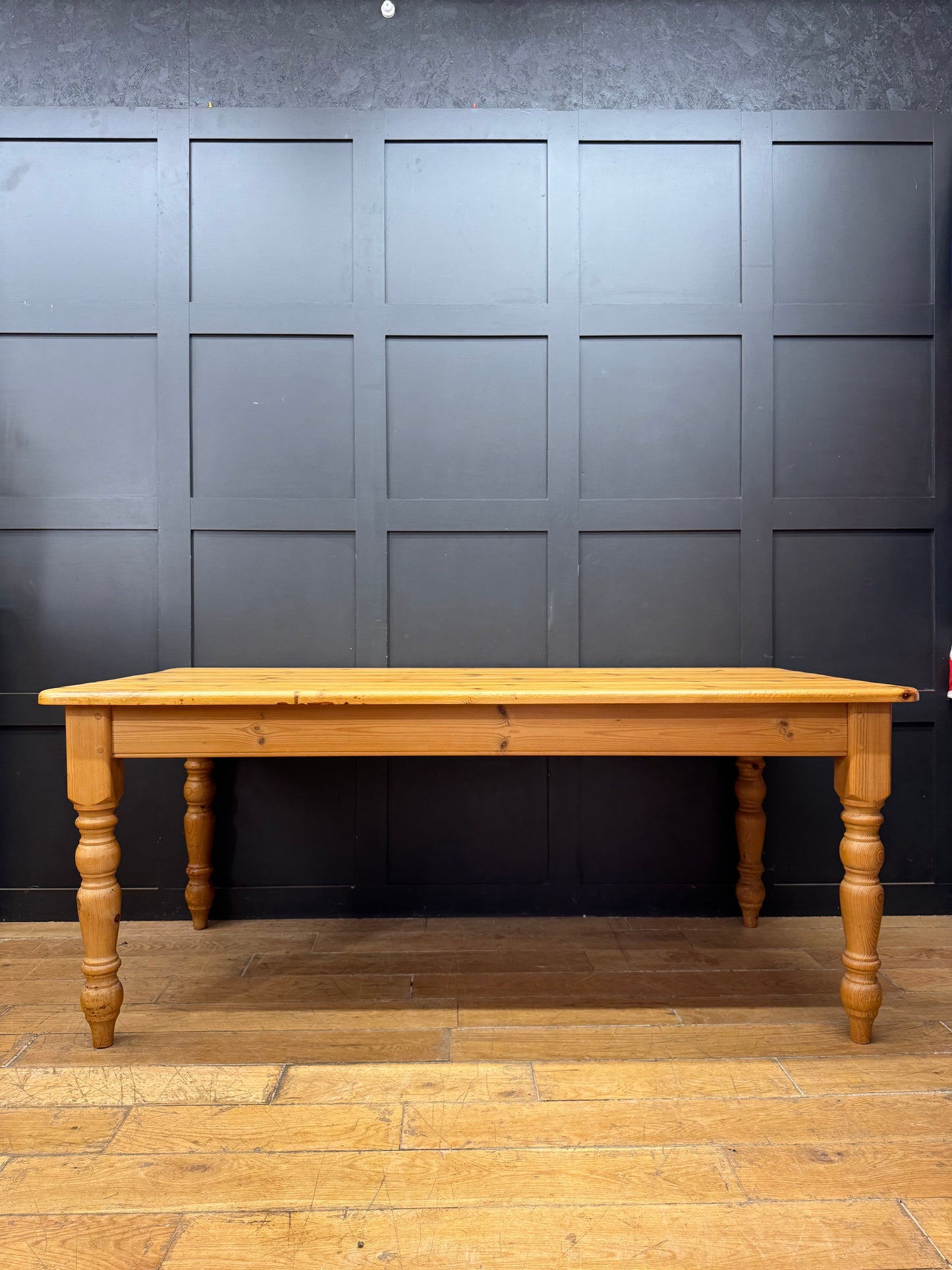 Large Vintage Solid Pine Farmhouse Dining Kitchen Table Turned Legs 183cm Rustic