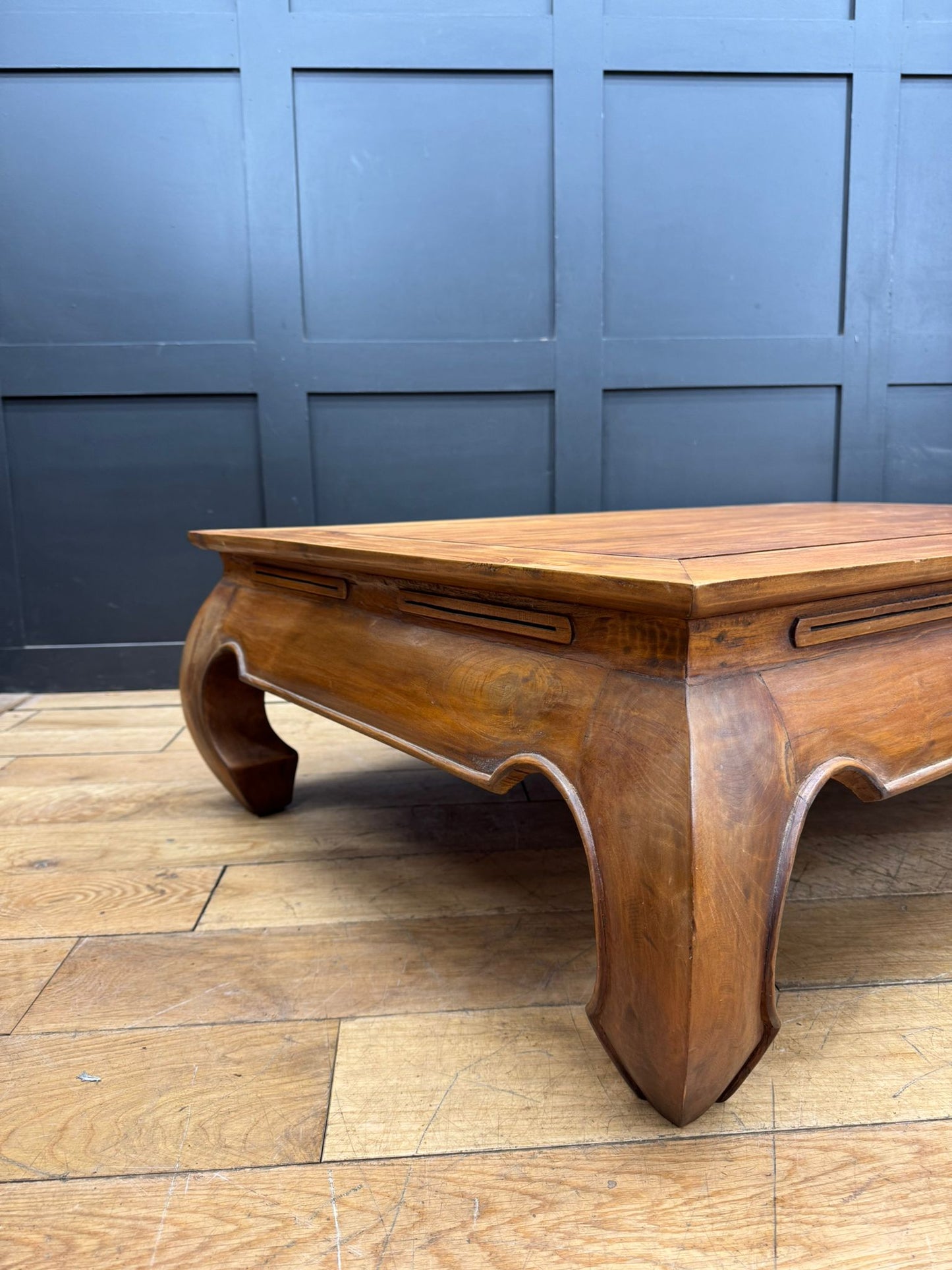 Large Vintage Elm Kang Coffee Table – Low Eastern Supper Table