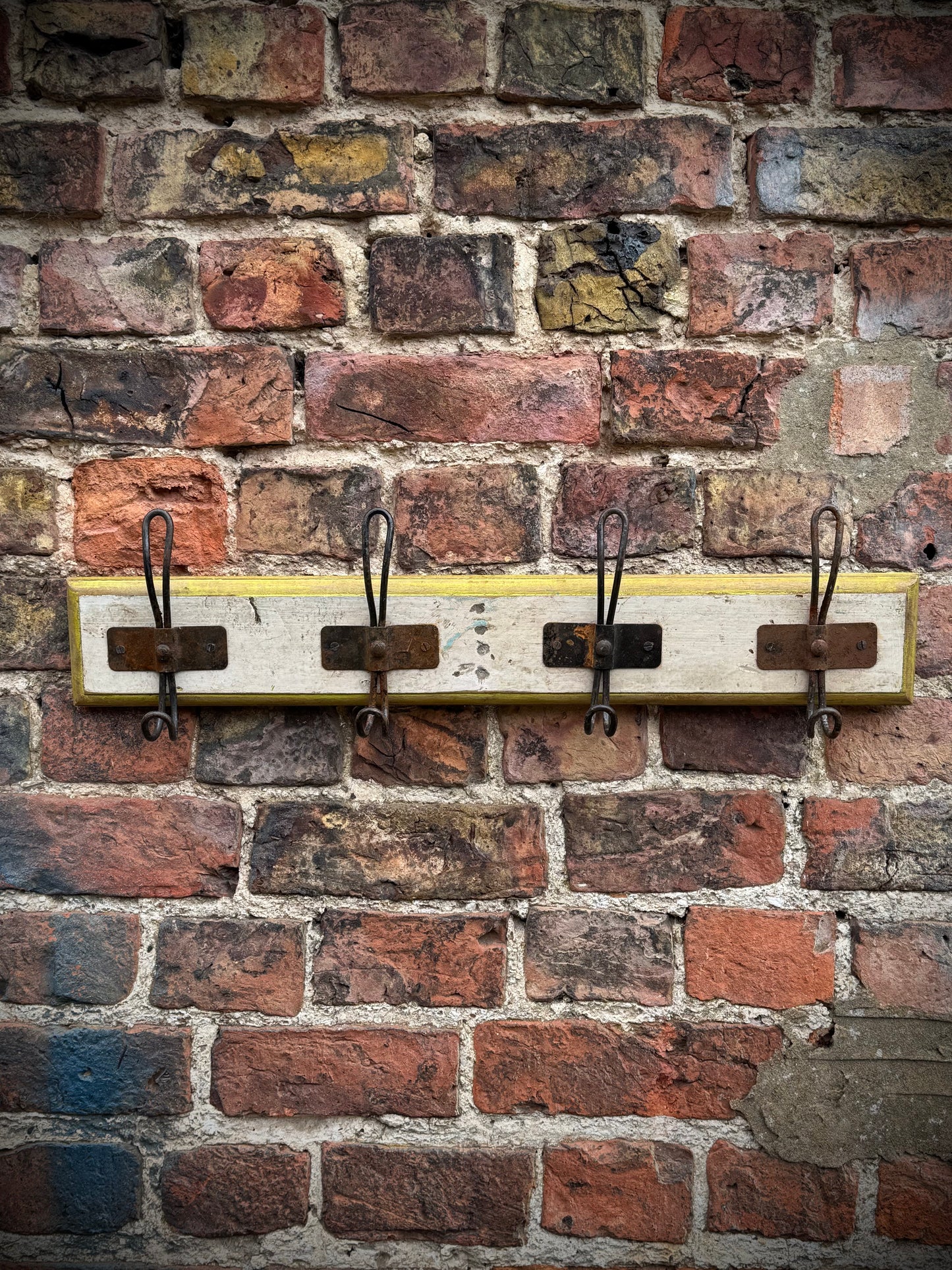Reclaimed Wooden Coat Hooks / Vintage Rustic Coat Pegs / 4 Hook Coat Hat Rack