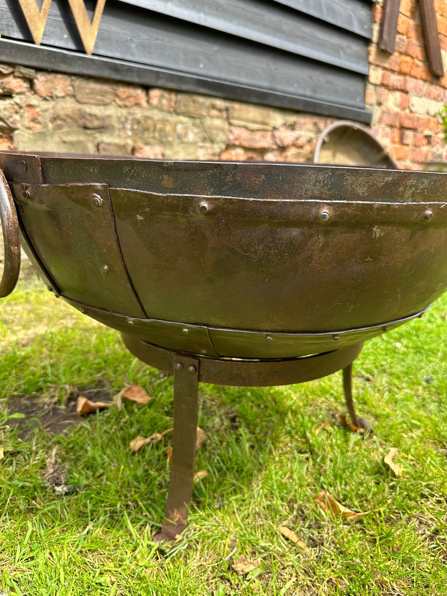 Vintage Style Kadai Fire Bowl Pit BBQ / Camping Cooking Pot / Patio Fire Pit