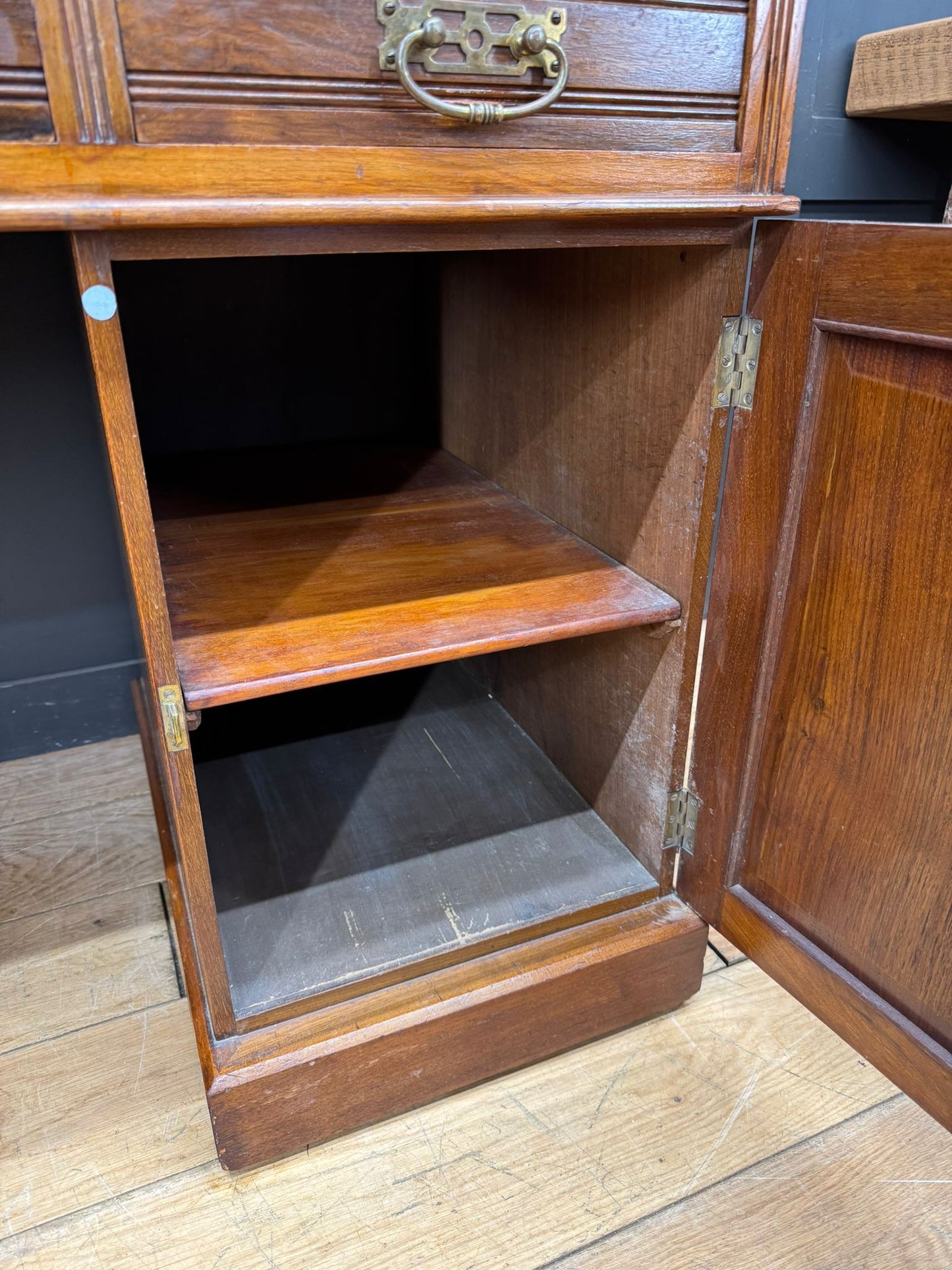Edwardian Walnut Pedestal Desk with Leather Writing Top / Office Study Furniture