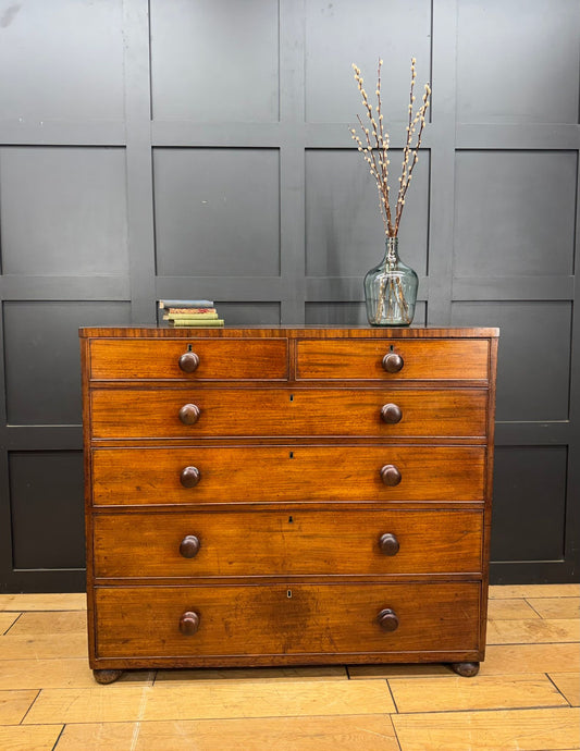 Antique Victorian Mahogany Chest of Drawers Hobbs & Co / Bedroom Storage