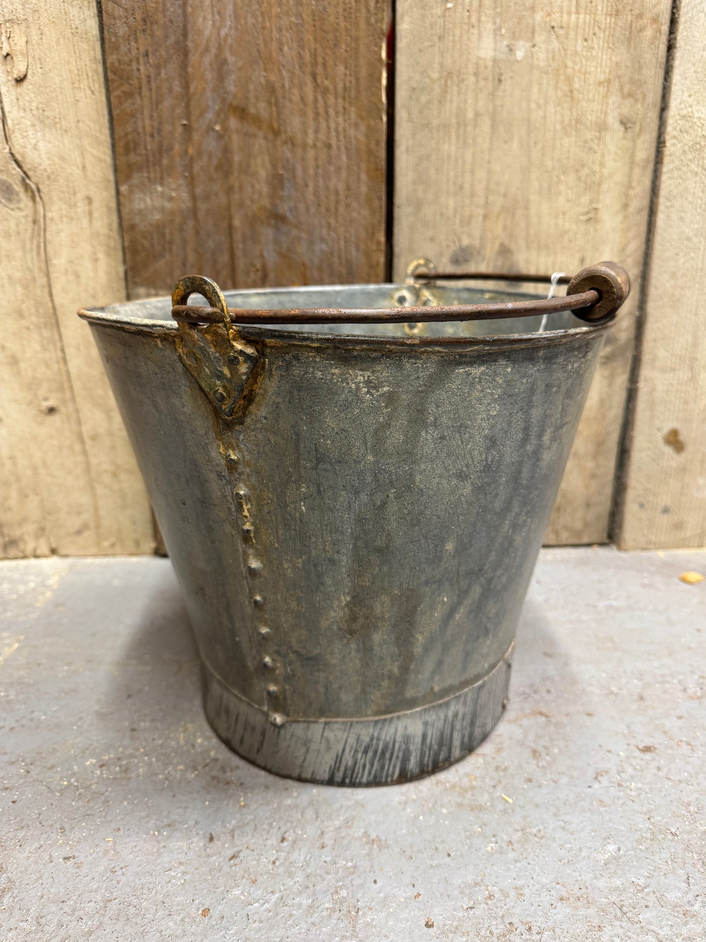 Vintage Galvanised Log Basket Carrier / Plant Pot /  Bucket / Planter Patio Pail A