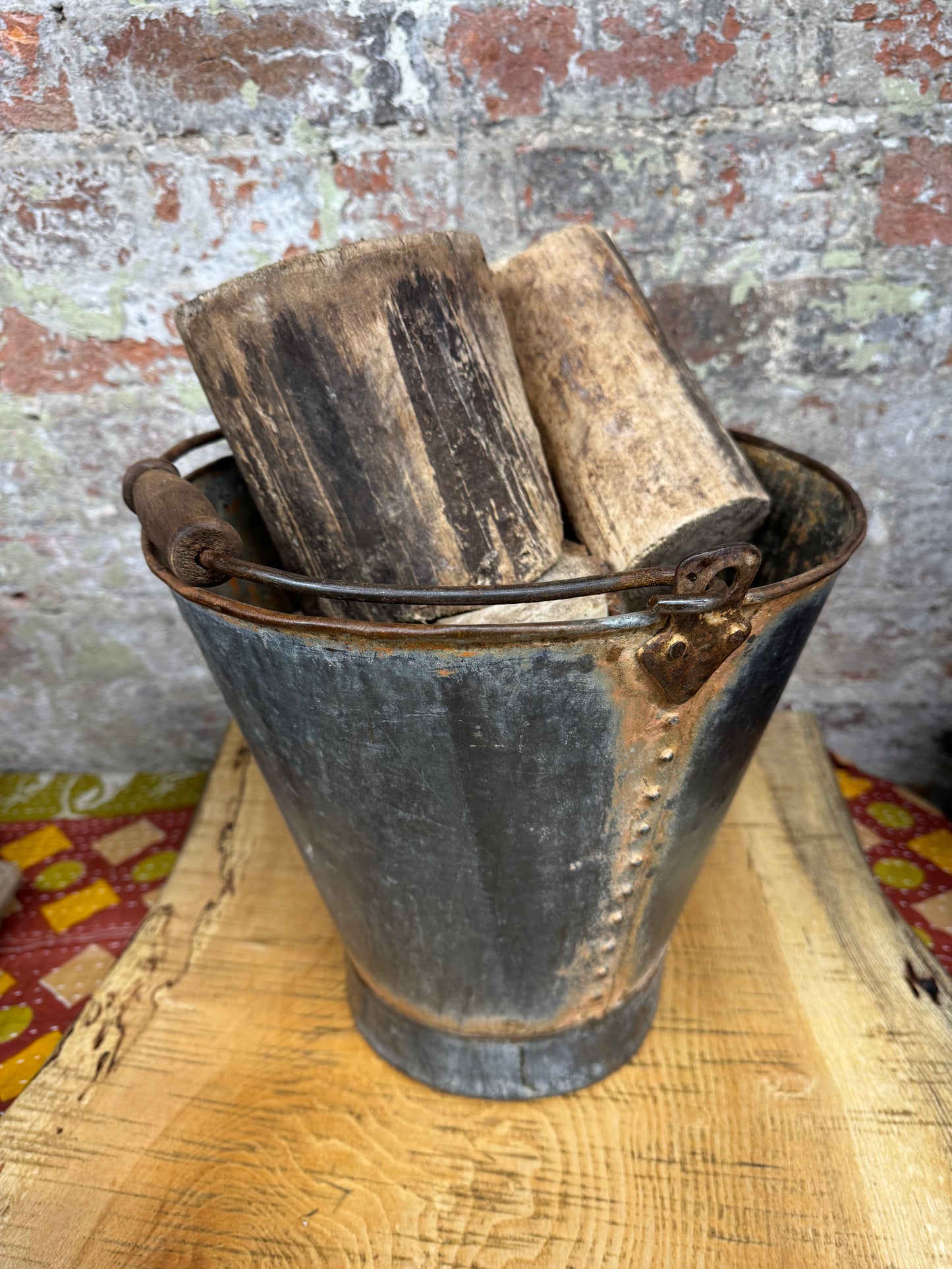 Vintage Galvanised Log Basket Carrier / Plant Pot /  Bucket / Planter Patio Pail A