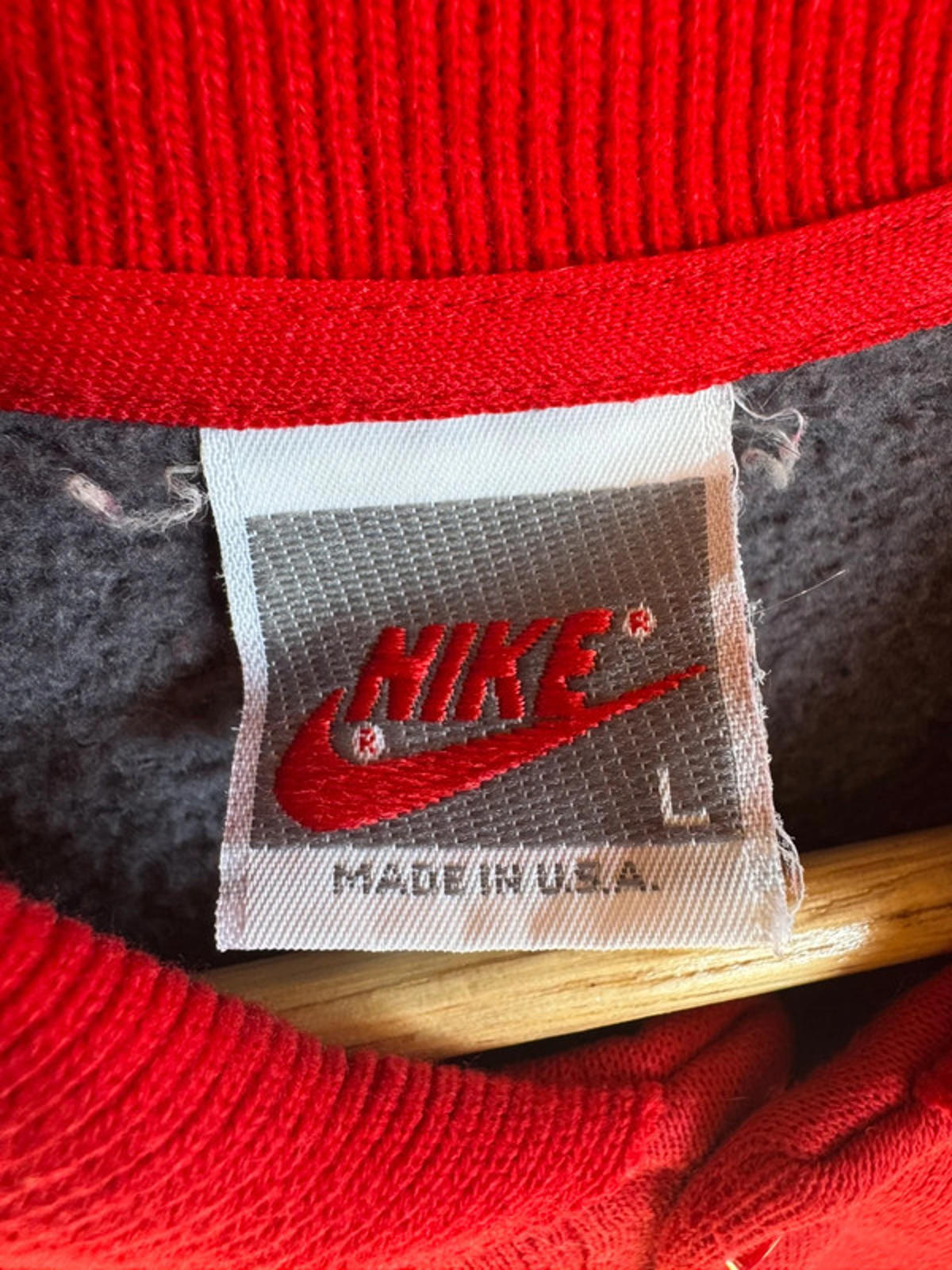 Vintage Original 1980s Men’s Nike Jumper Sweater Top Large