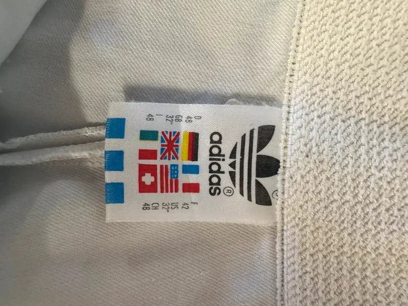 Vintage Adidas Stefan Edberg Tennis Shorts 32”