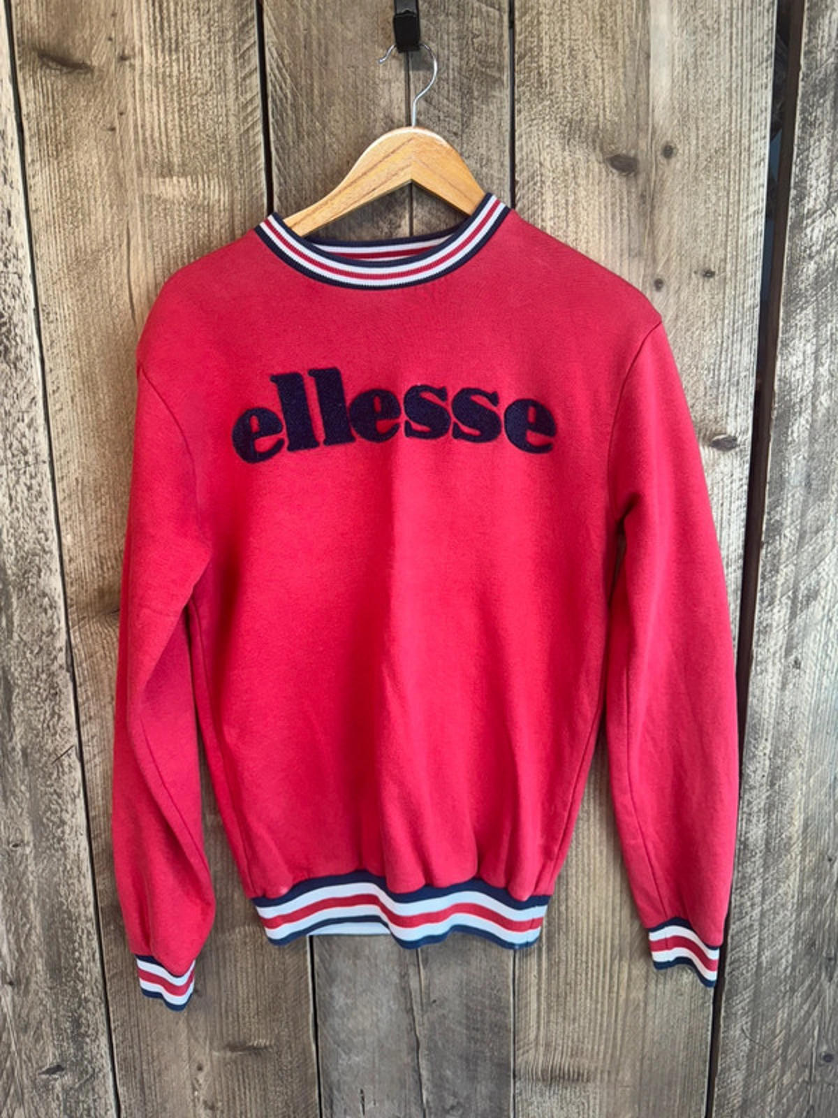 Vintage Women’s Ellesse Jumper Sweater Spell Out Top Size 6