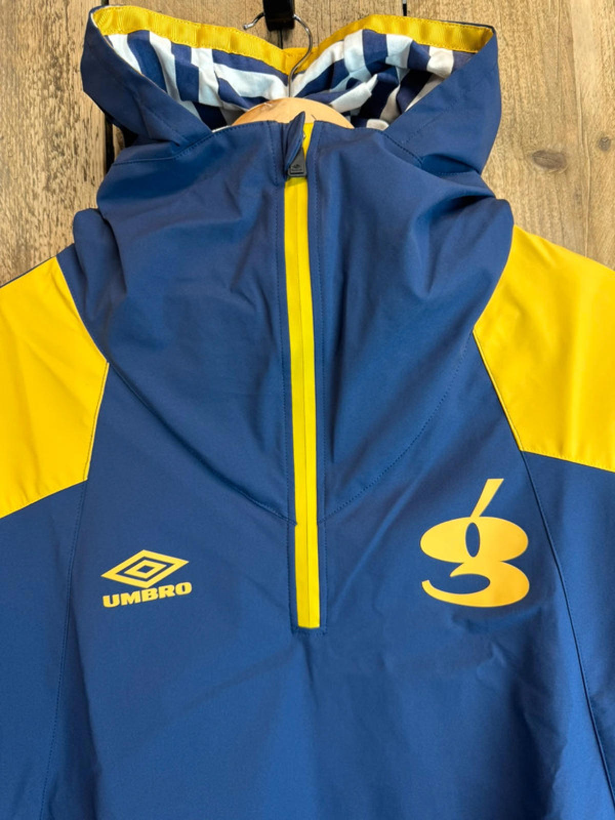 Umbro and Gio-Goi Collaboration jacket Mens Large